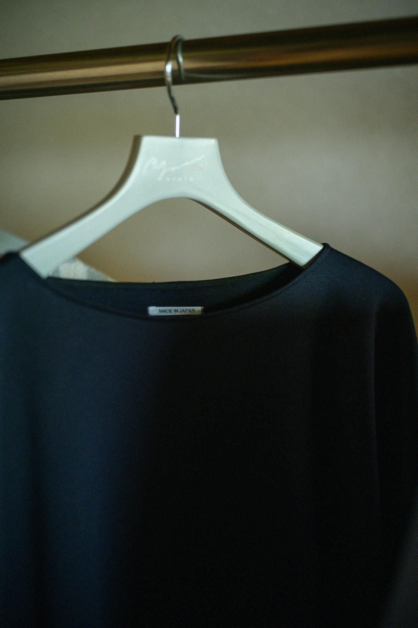 카드보드 니트 보트넥 L/S OP 맥시길이/다크네이비