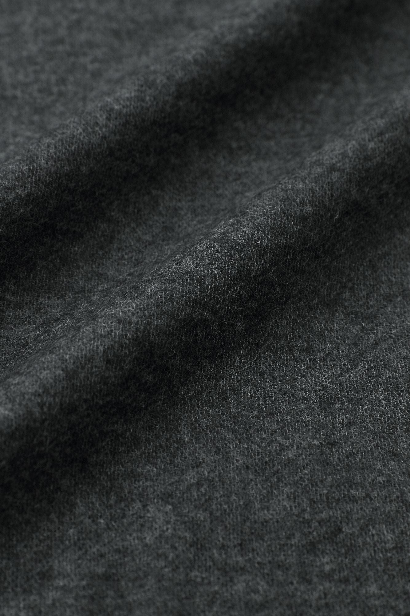 밸런스 써큘러(R) 울 노부히데 소이 탑/탈탄 컬러