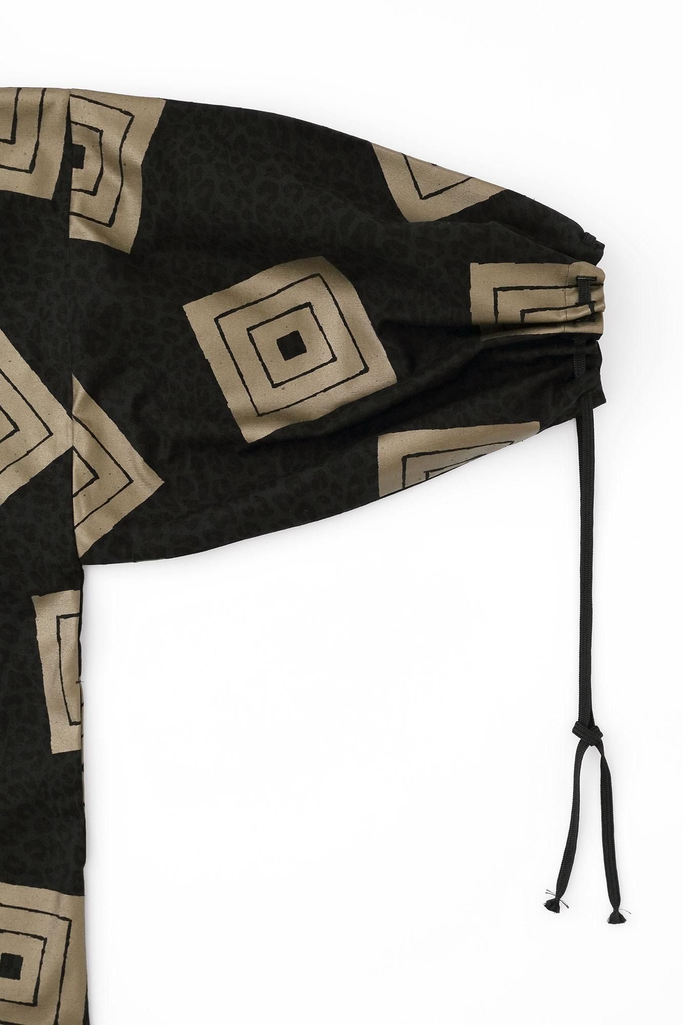 豹纹 (Hyo-Madara)、宫廷袖 (Kyuchu-sode)、短衣 (Tan-i)、Hitoe/Yamaohako