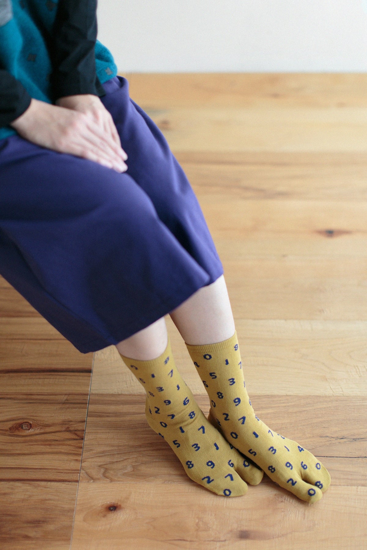 Tabi Socks (Mid-calf)/SO-SU-U Mustard【Men・Women】