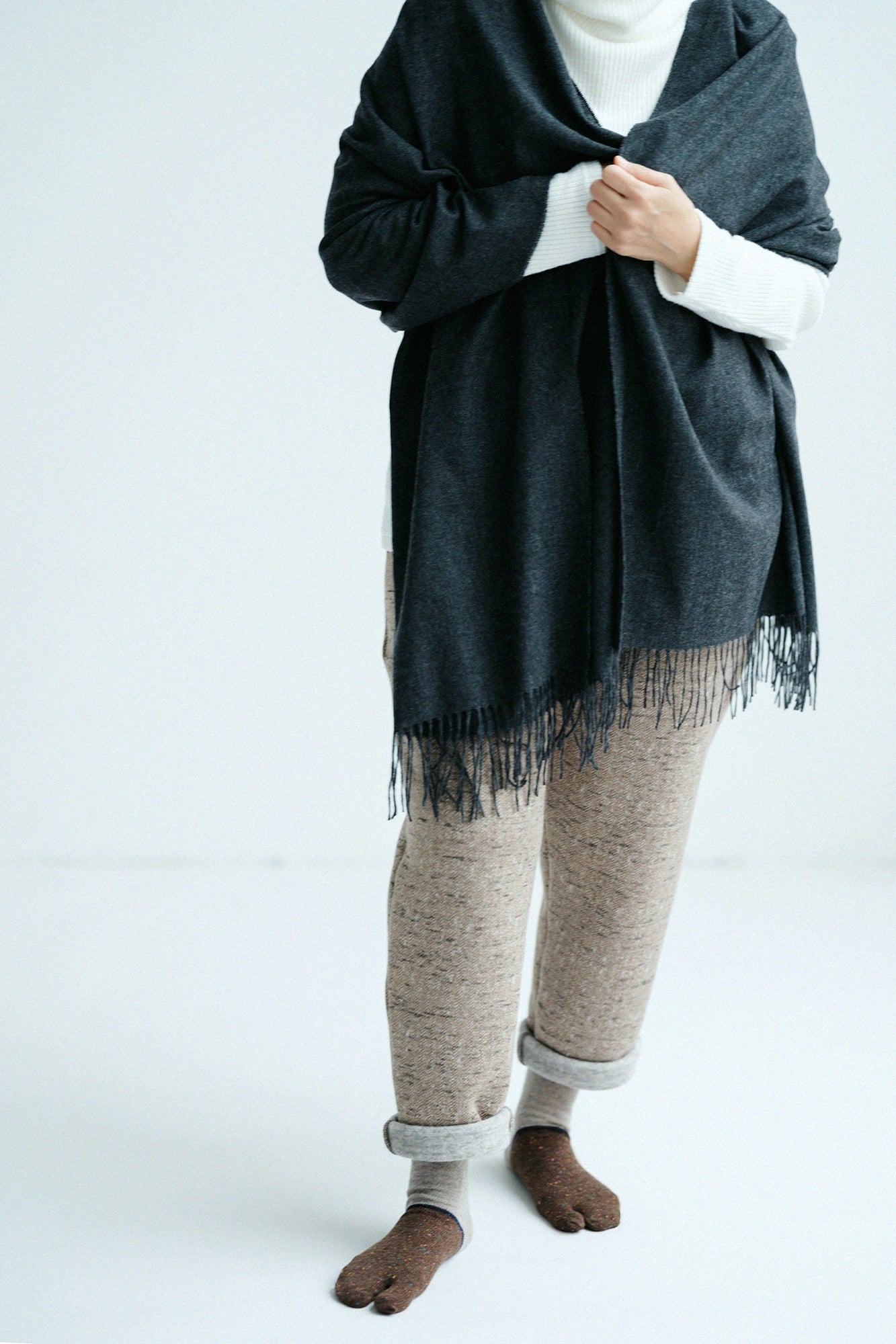 羊毛雙色分趾襪(普通長度)/白茶色 【男・女性用】