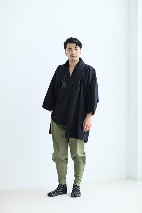 分趾足袋鞋/枡 黑色×白色