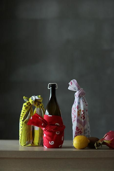 Isemomen Cotton Textile Handkerchief / SO-SU-U Red