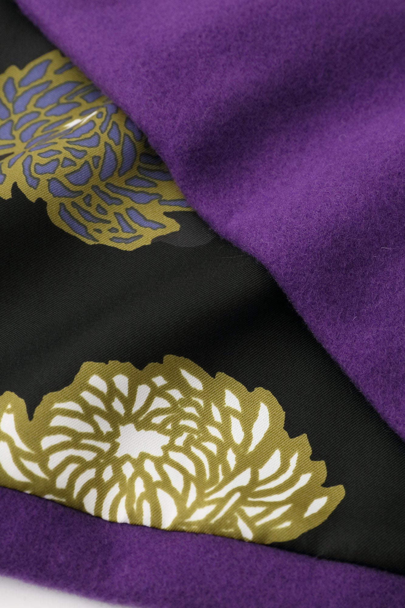 Wool Melton Naginata Sleeve Haori Long with Lining / Reddish Purple×Kumodori with Chrysanthemum