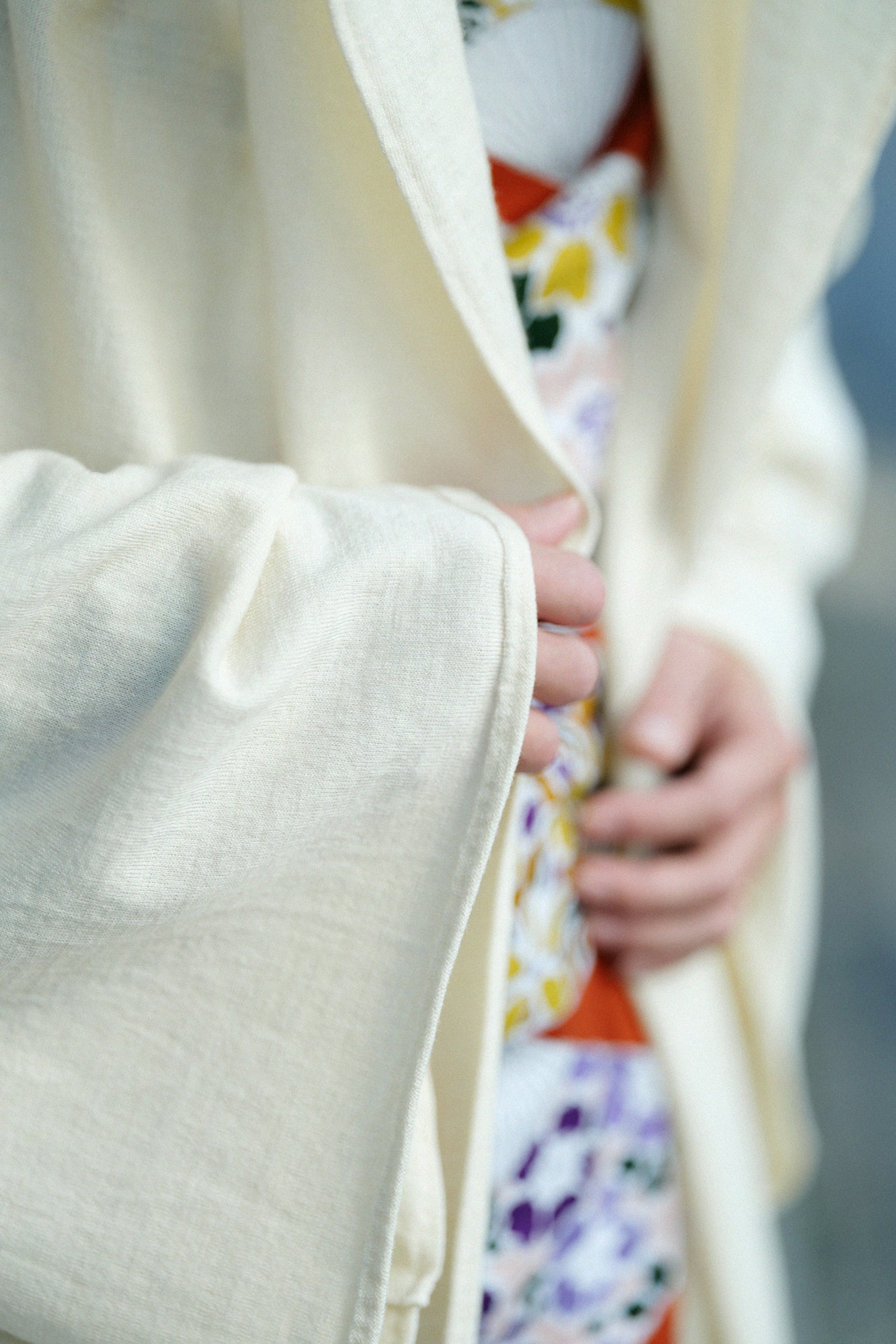 梳毛針織 頭巾羽織 單層/鳥白色