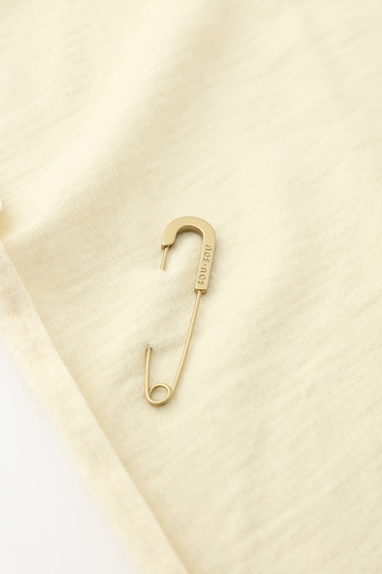 梳毛(そもう) 阿弥(あみ) 頭巾羽織(ずきんばおり) 単(ひとえ)/鳥の子色(とりのこいろ)