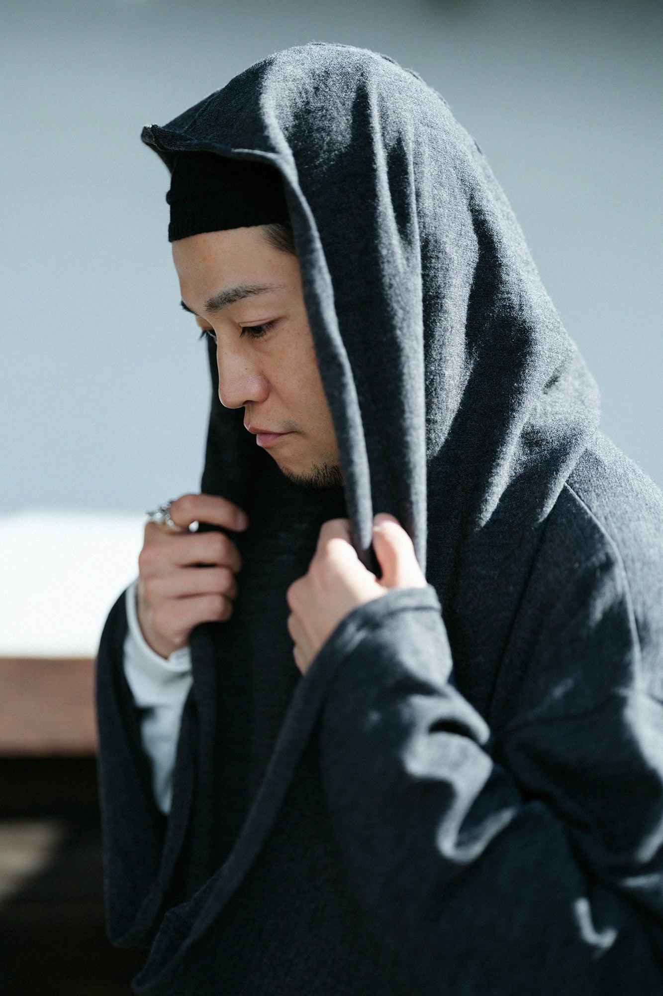 梳毛針織 頭巾羽織 單層/灰炭色