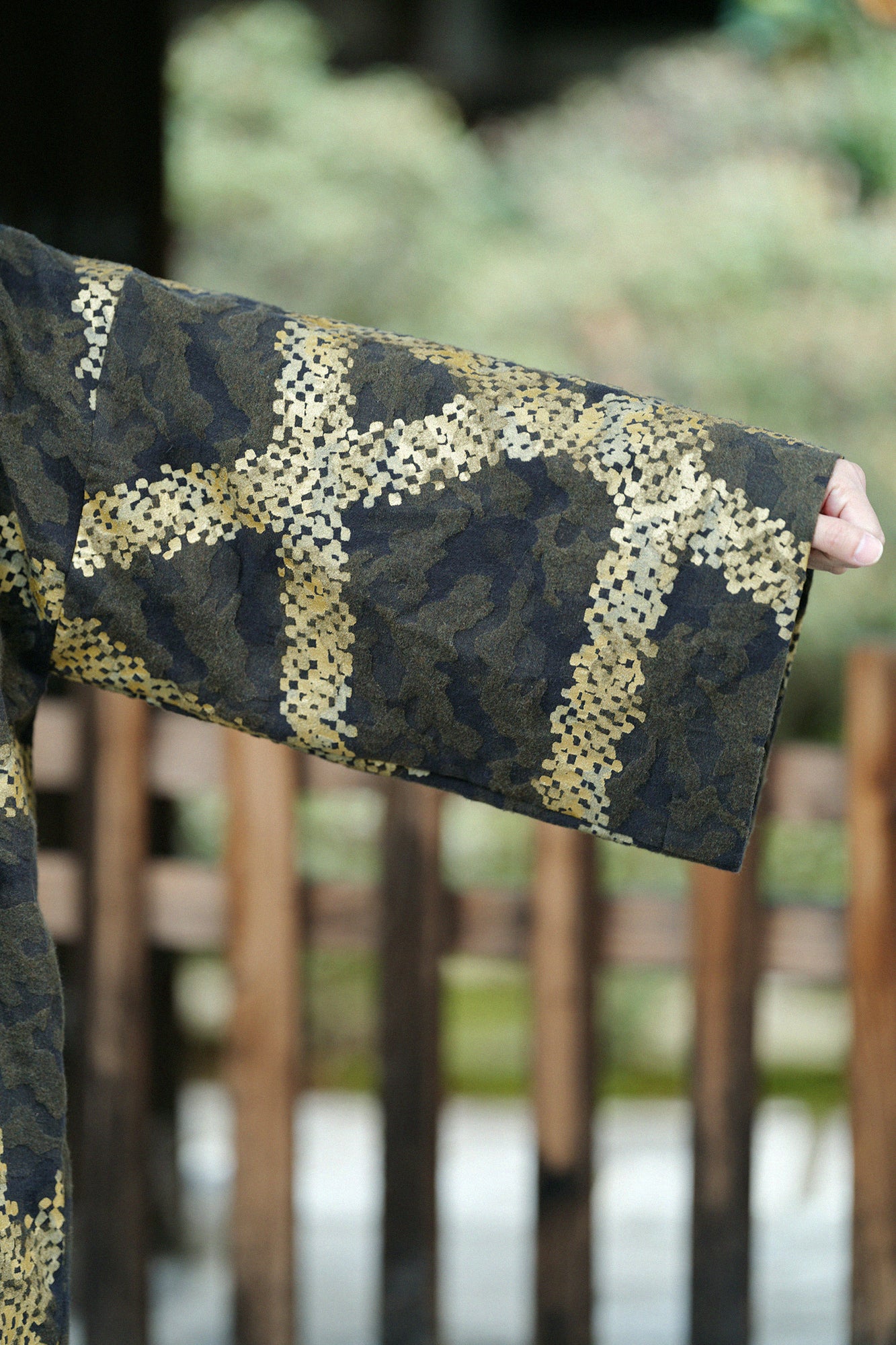 羊毛緹花 頭巾外套 附襯裡/五花大綁