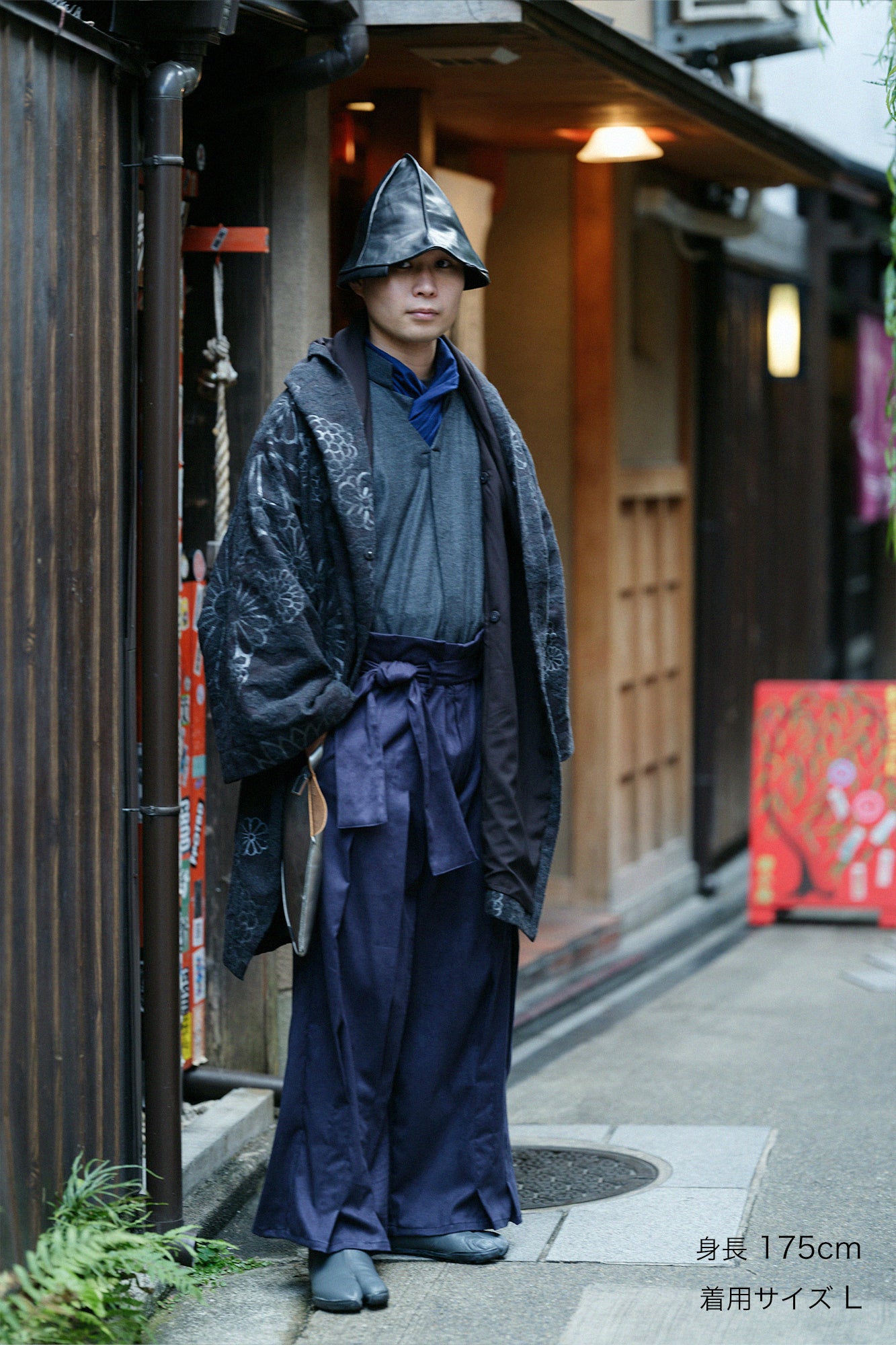 羊毛緹花 頭巾外套 附襯裡/金襴緞子