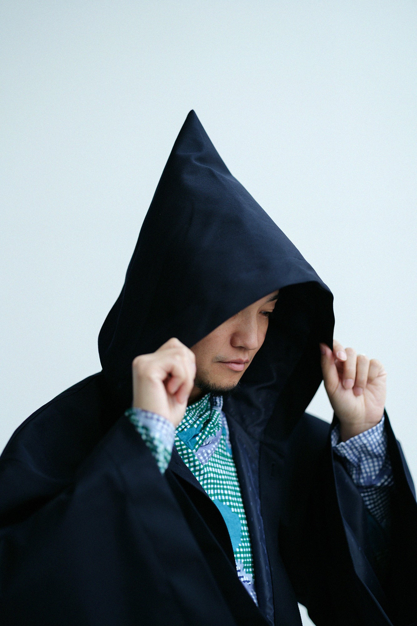 遮風(しゃふう) 舶来織(はくらいおり) 角袖頭巾外套(かくそでずきんがいとう) 袷(あわせ)/深紺(しんこん)