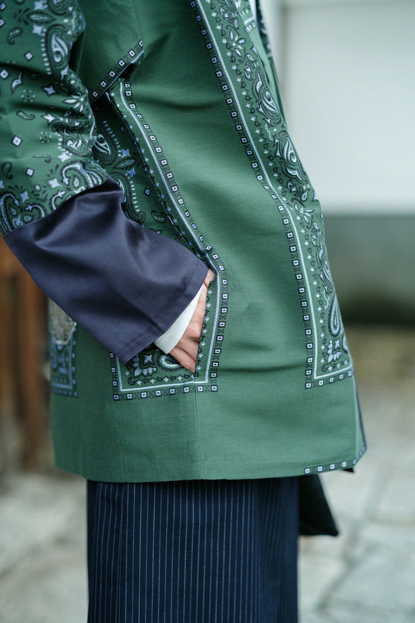 Kiryu Jacquard Bi-color Sleeve Tight Sleeve Hanten Jacket with Lining / Blue Green×Gorgeous
