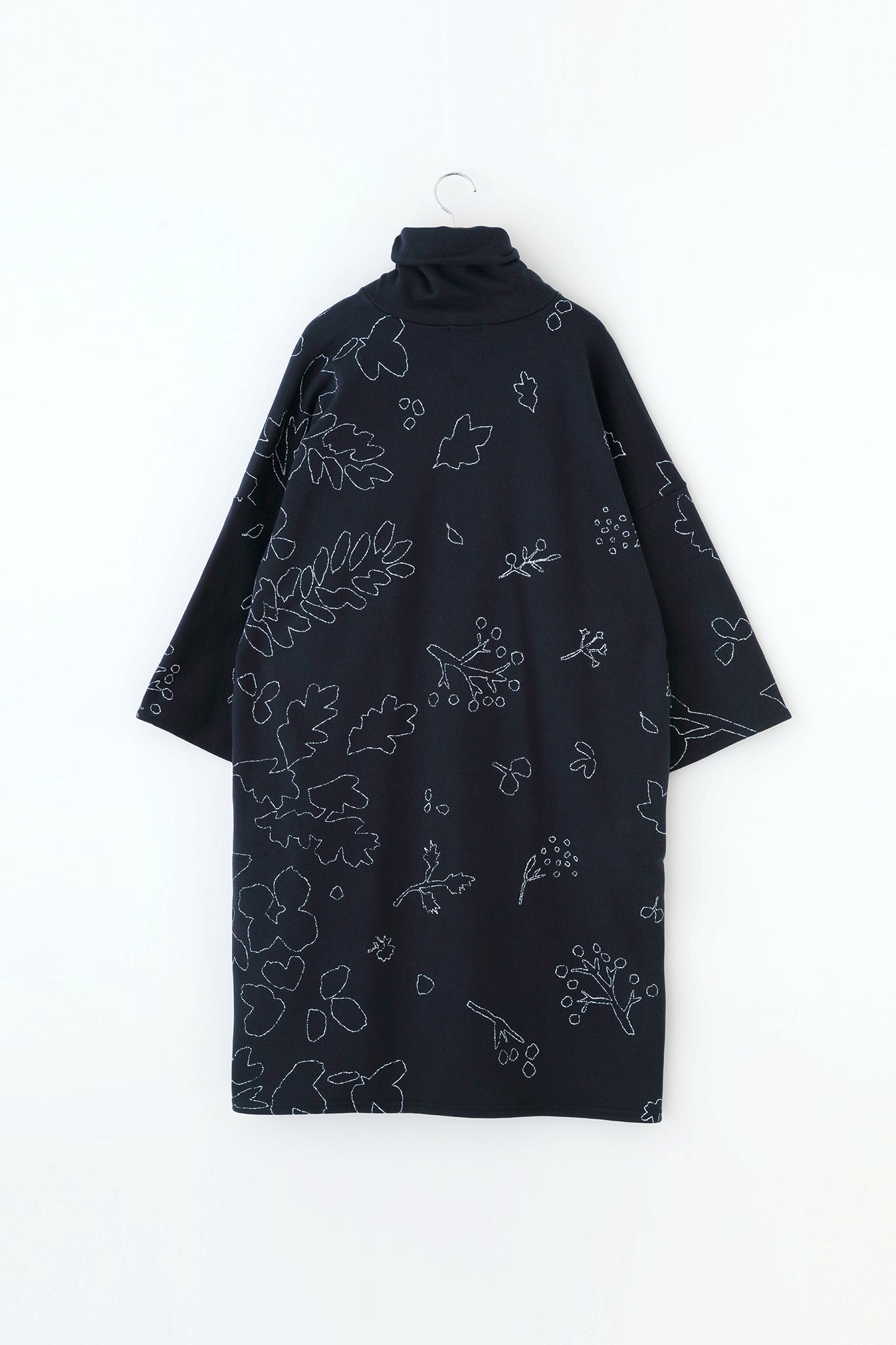 內抓毛 高領圓弧袖長方形洋裝/里山 搖曳 深藍色