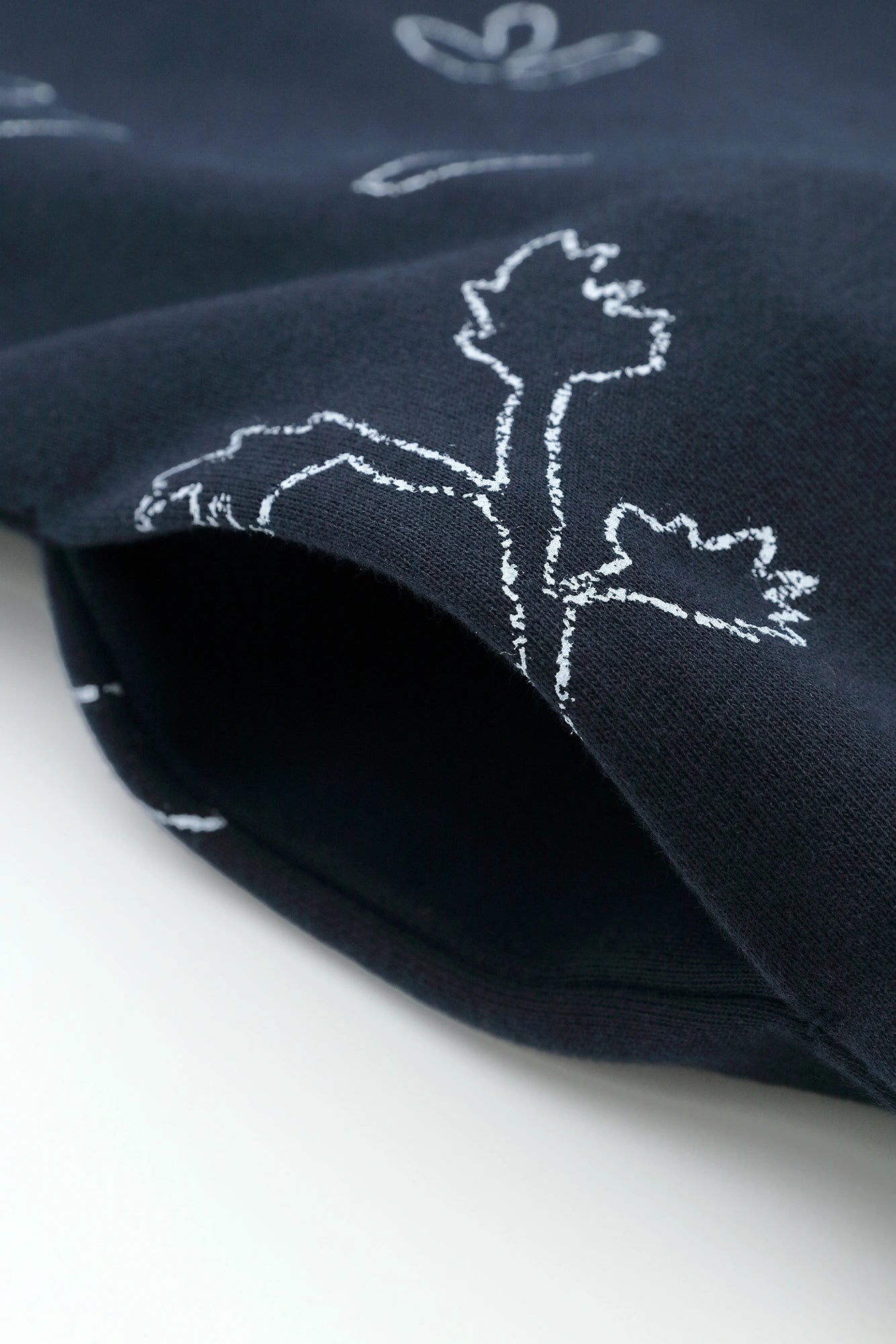 內抓毛 高領圓弧袖長方形洋裝/里山 搖曳 深藍色