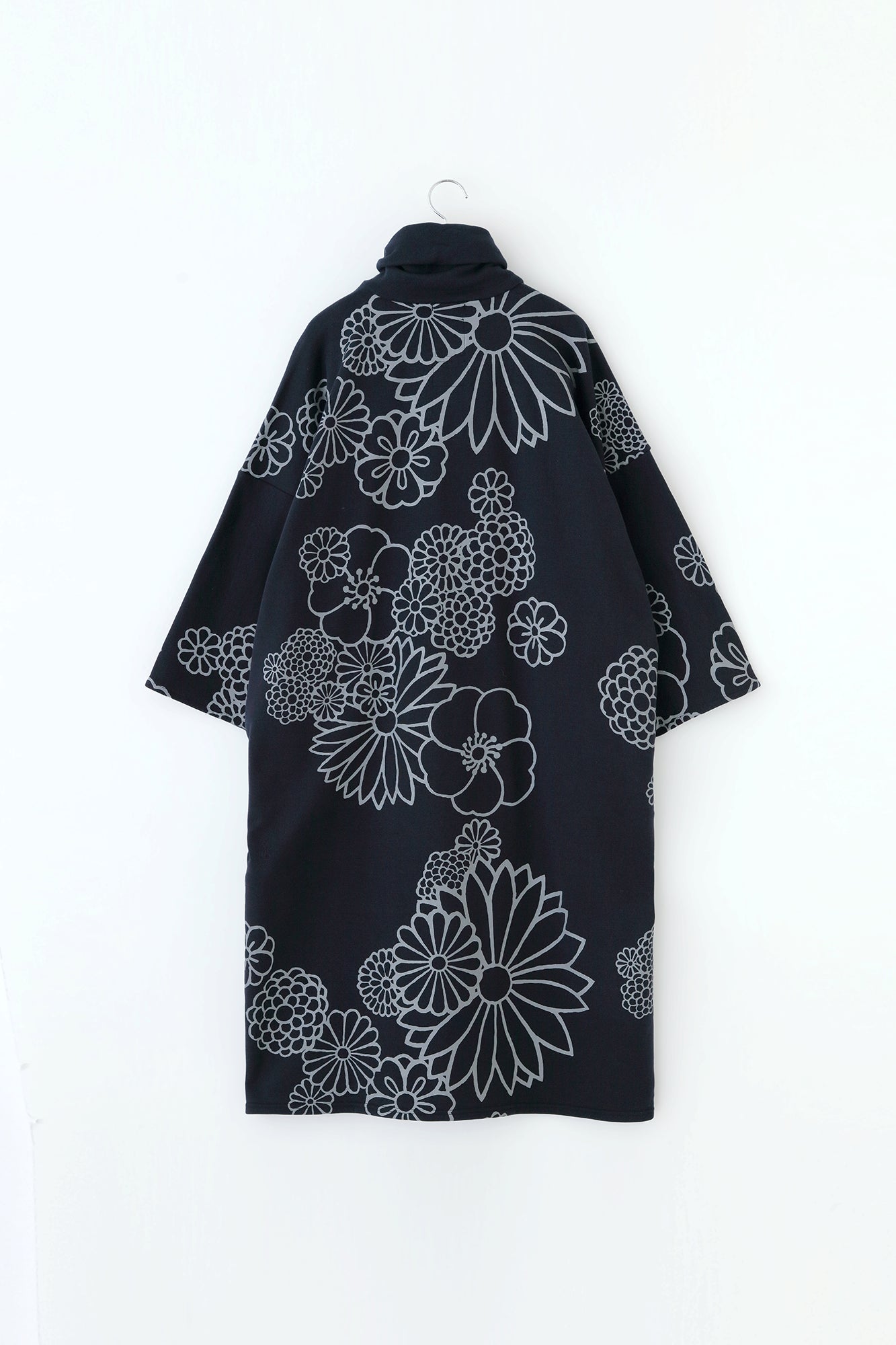 內抓毛 高領圓弧袖長方形洋裝/金襴緞子 深藍色