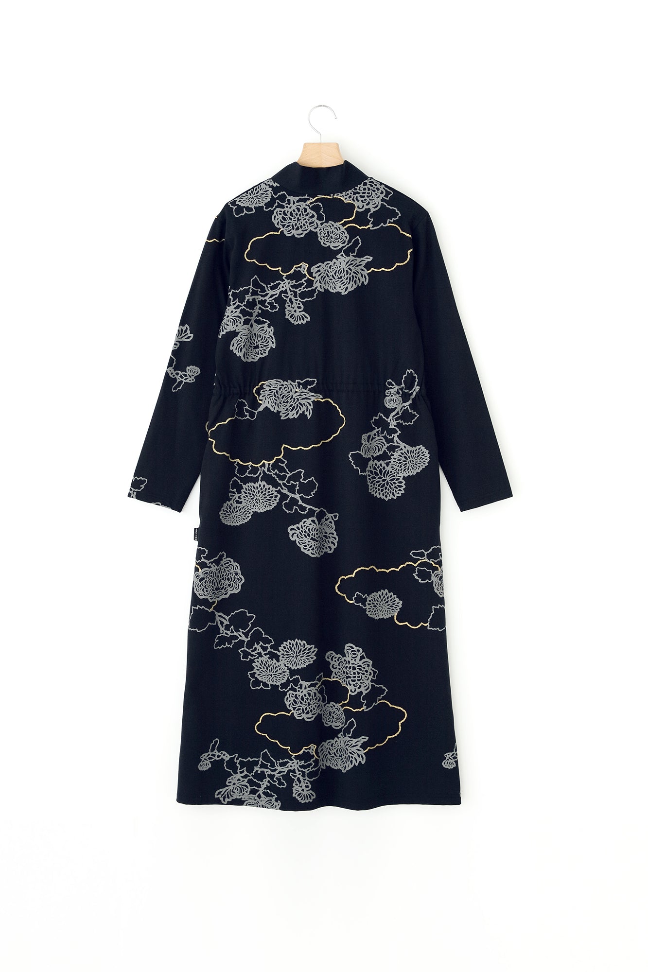 60雙平紋針織布 狭風靡 和服領長版洋裝/雲取菊與留白 藍黑色