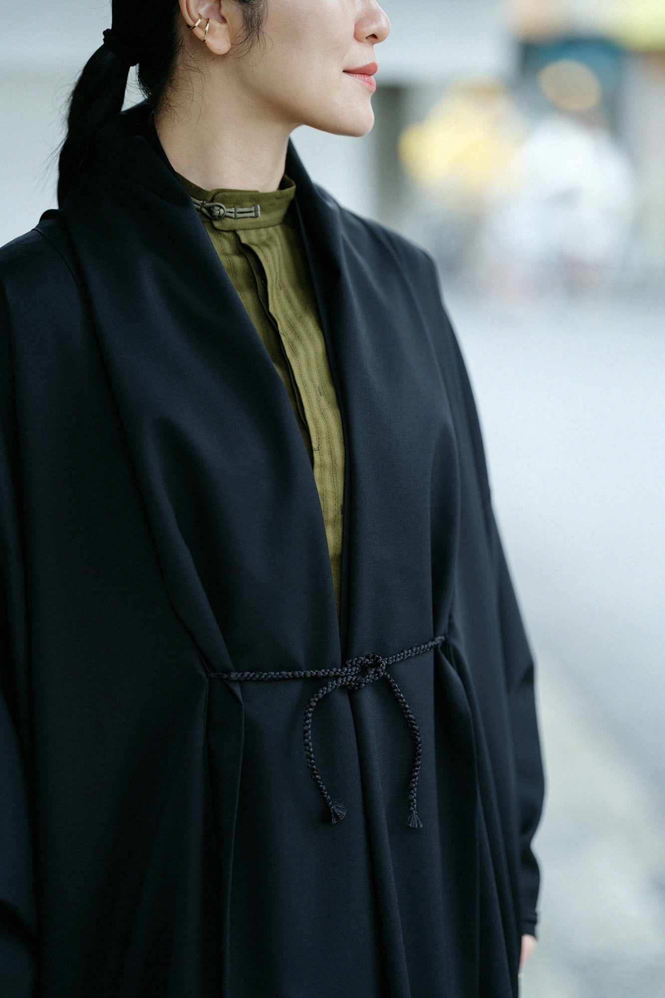 42雙線梳毛宮中袖外套單層/黑色