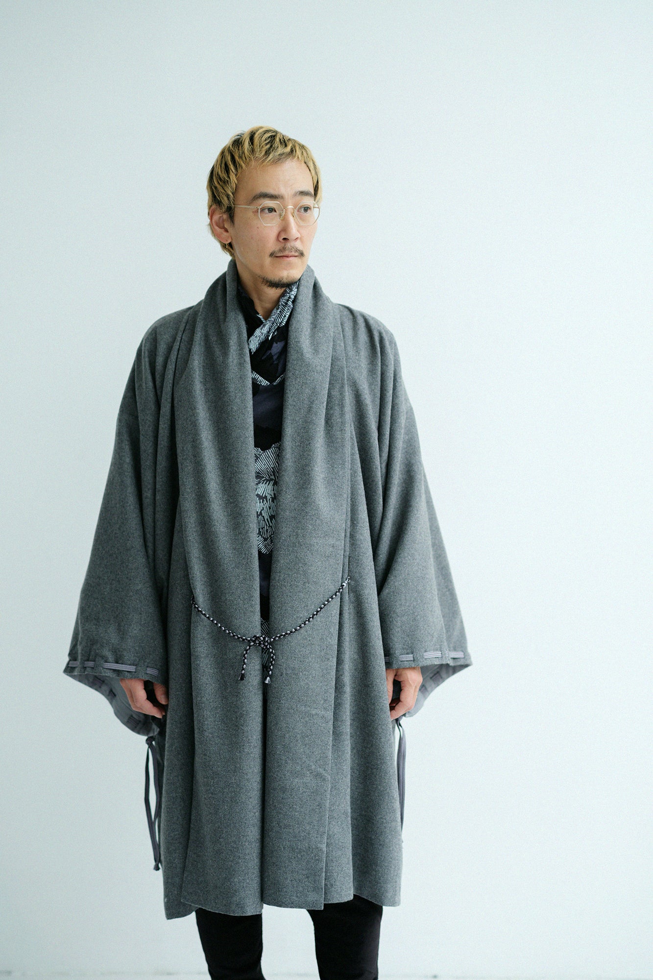 尾州粗花呢 宮中袖外套 中長 附裡襯/淡灰色