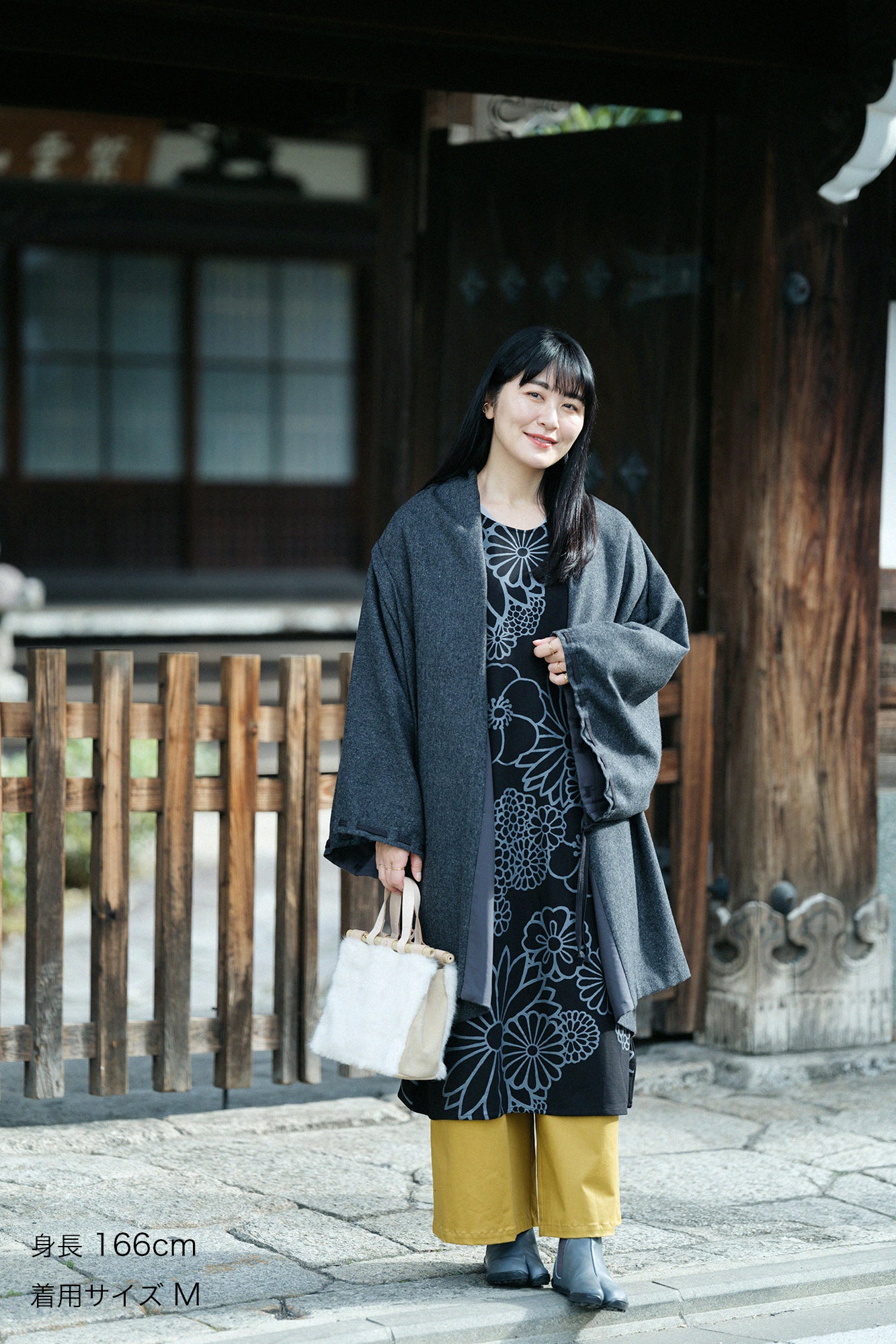 尾州粗花呢 宮中袖外套 中長 附裡襯/灰炭色