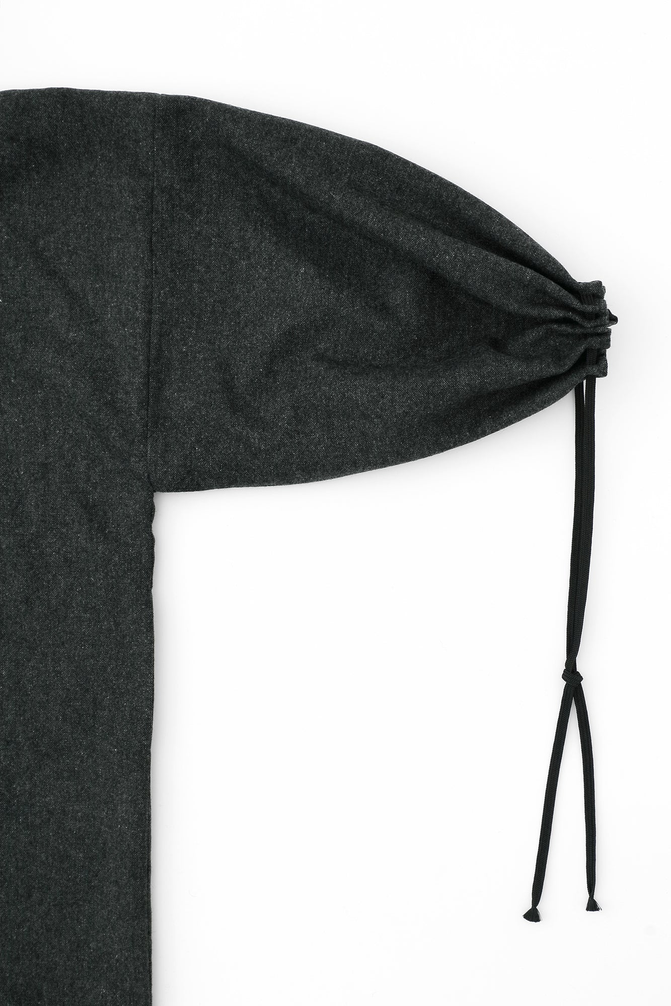 尾州ツイード 宮中袖(きゅうちゅうそで) 間(けん) 袷(あわせ)/消炭色(けしずみいろ)