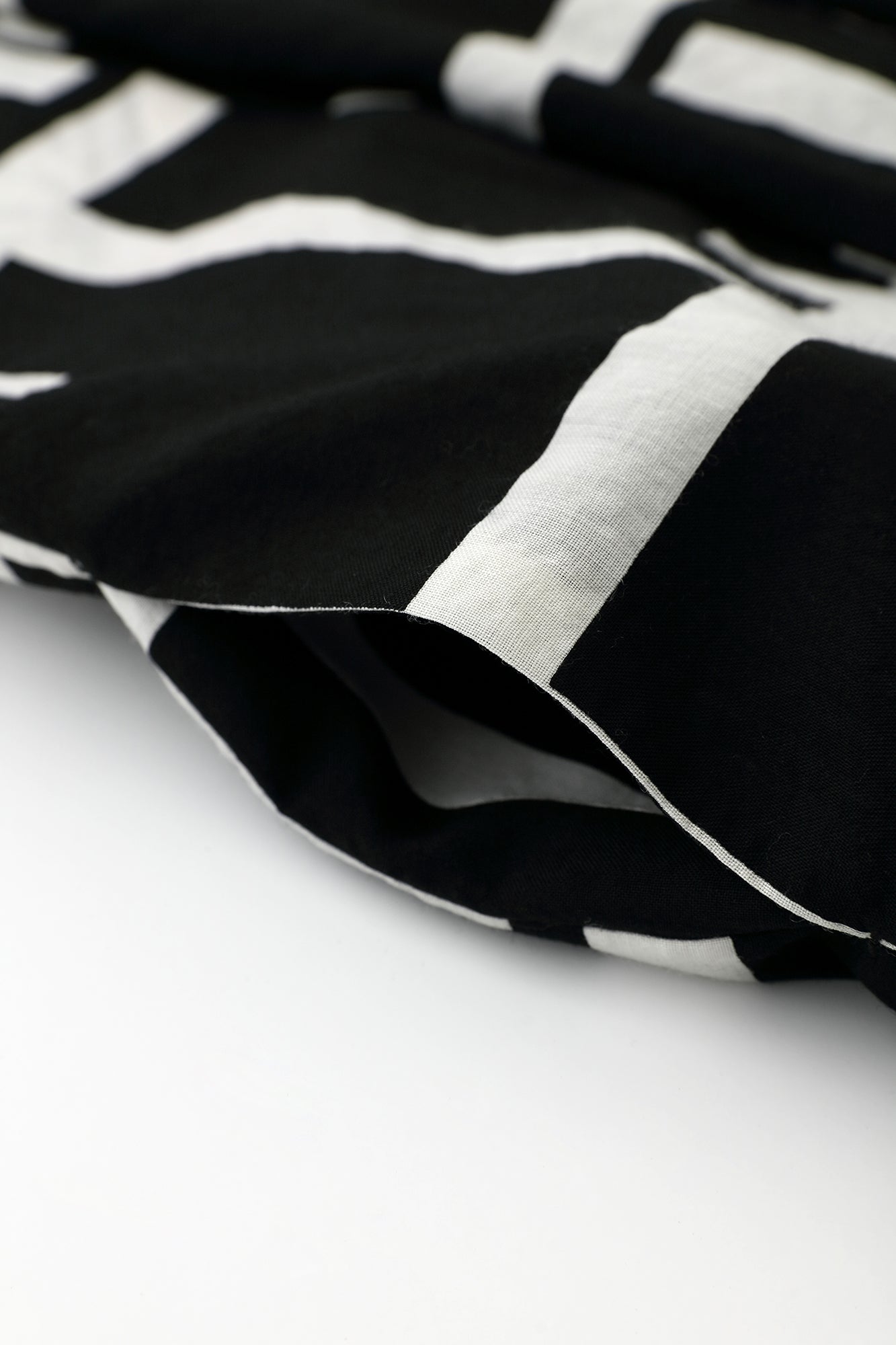 モスリン 宮中袖(きゅうちゅうそで) 可逆(かぎゃく)/桟(さん)×金襴緞子(きんらんどんす)