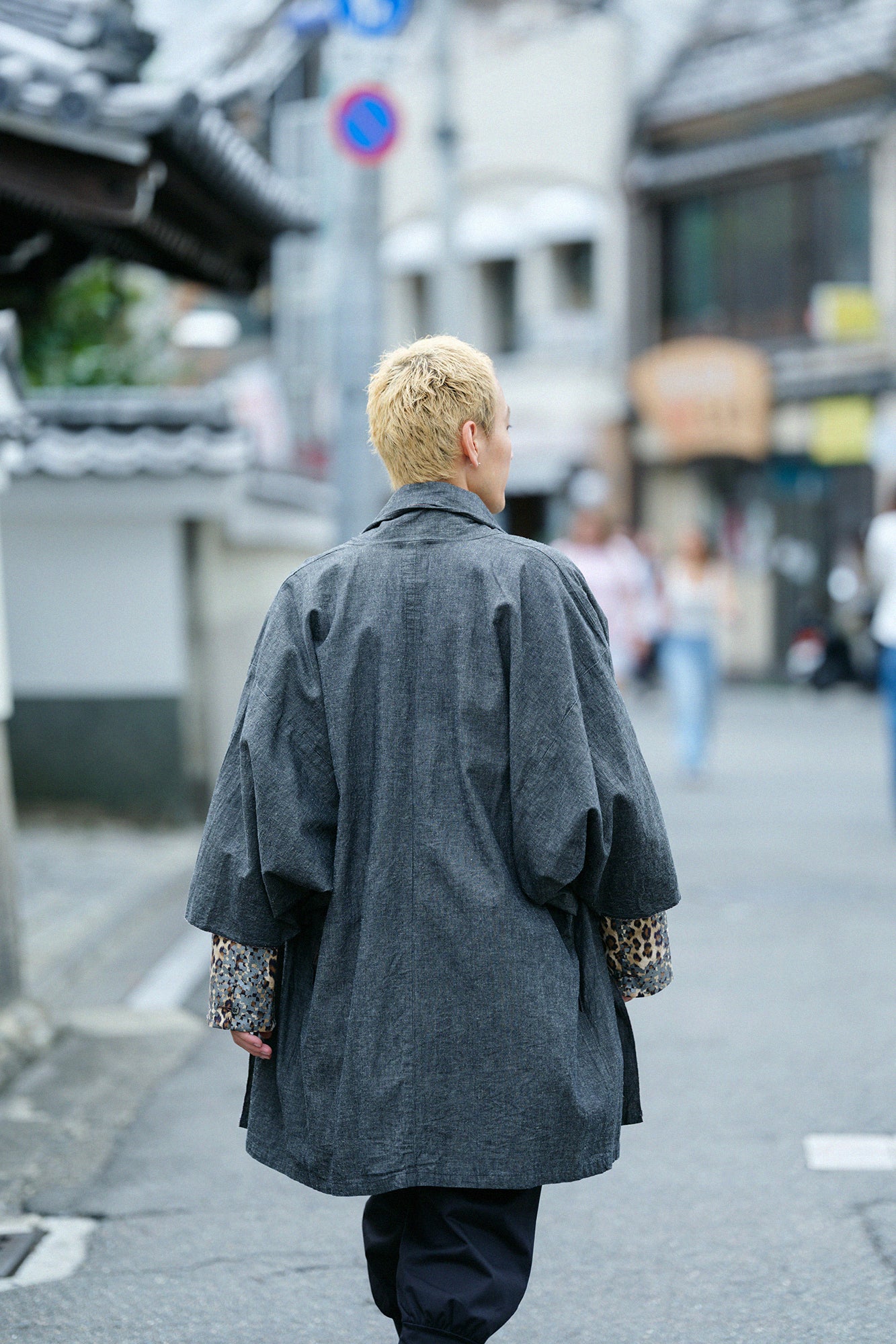 伊勢木棉20/20 麻混紡 梯形袖短外套 單層/灰炭色 2