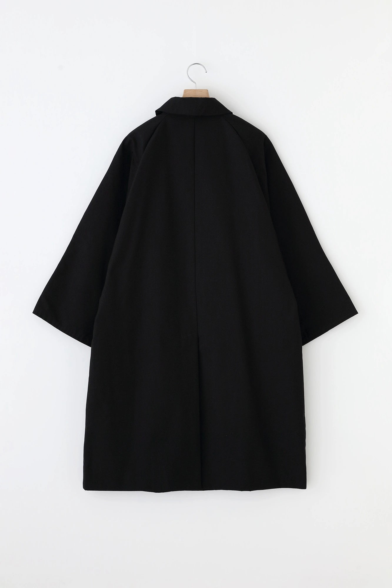 撥水 シャンブレー織 角袖ステンカラーコート/黒紺(くろこん)×金襴緞子(きんらんどんす)