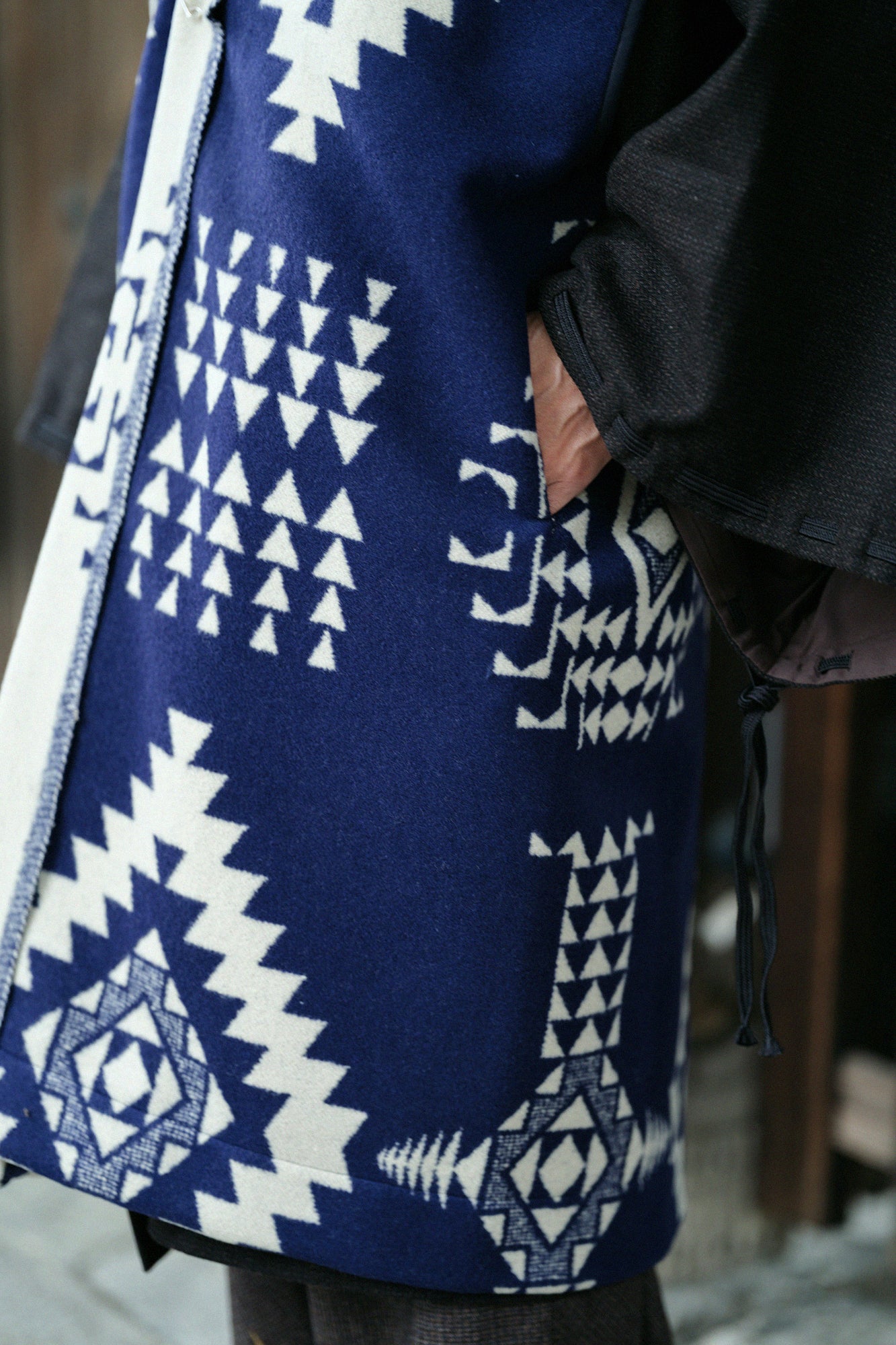 나가진바오리 까마귀 (Nagajinbaori Karasu) /빨강색(Enjiro) x간지가라매