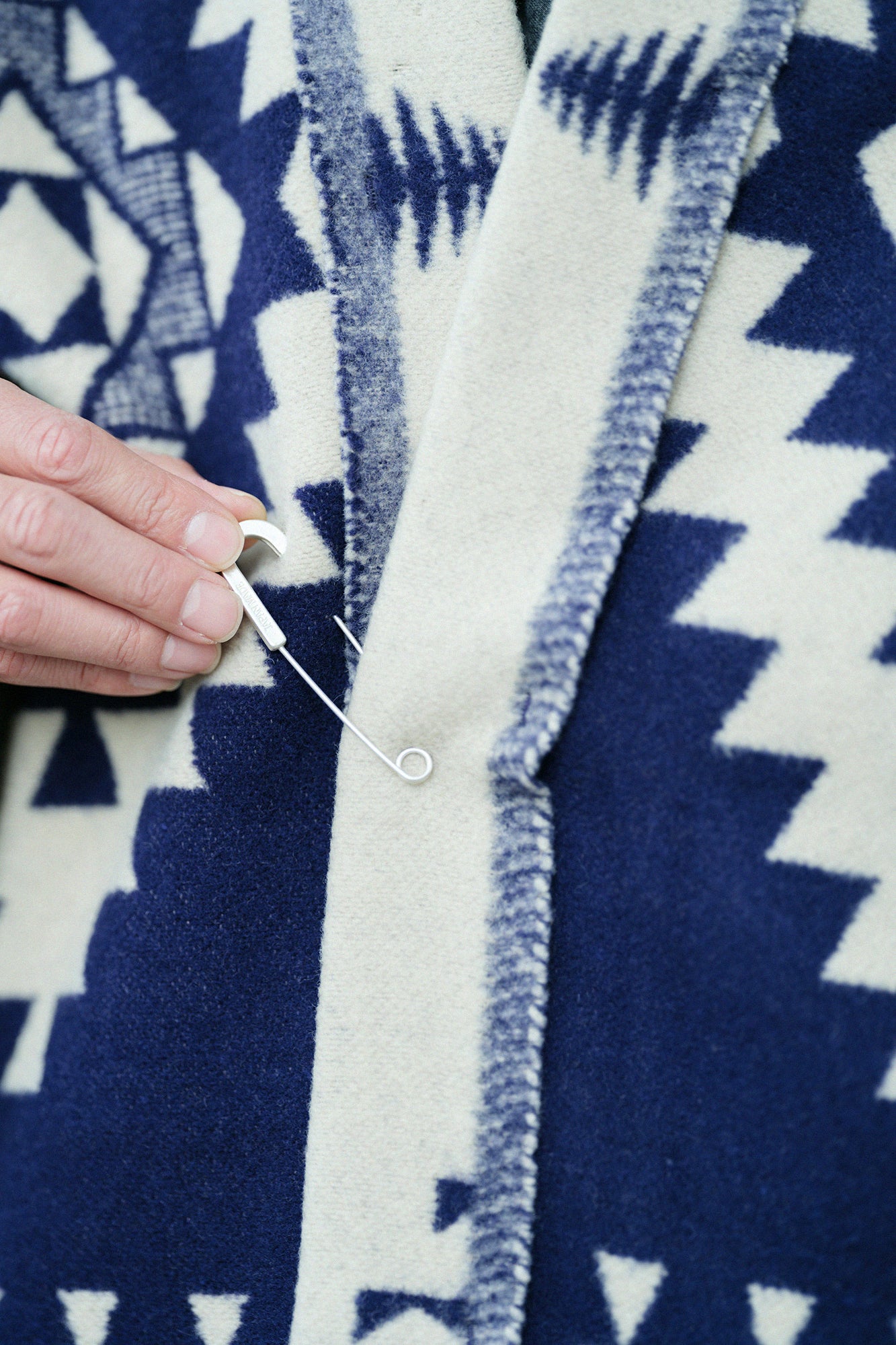 나가진바오리 까마귀 (Nagajinbaori Karasu) /빨강색(Enjiro) x간지가라매