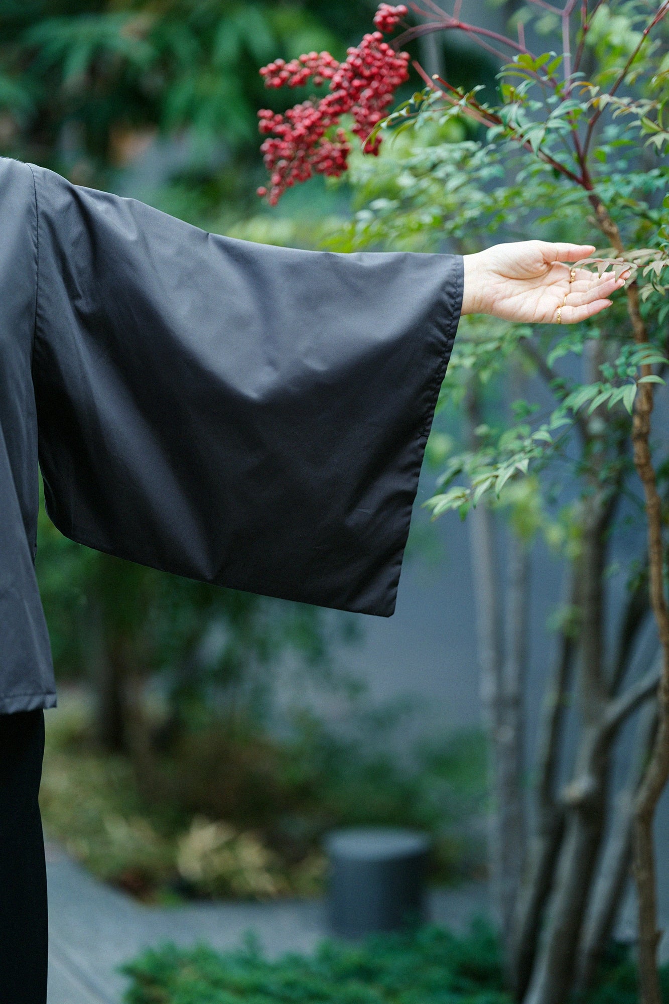 200双ブロード 円領(えんりょう)/濡羽色(ぬればいろ)