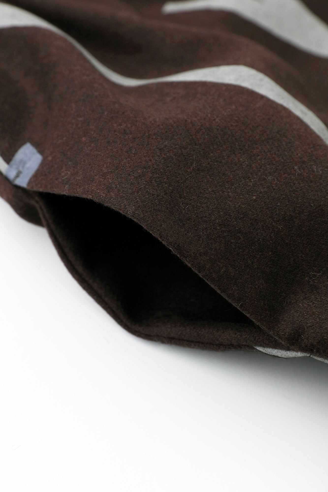 羊毛法蘭絨 和服型洋裝/鳶 赤墨色