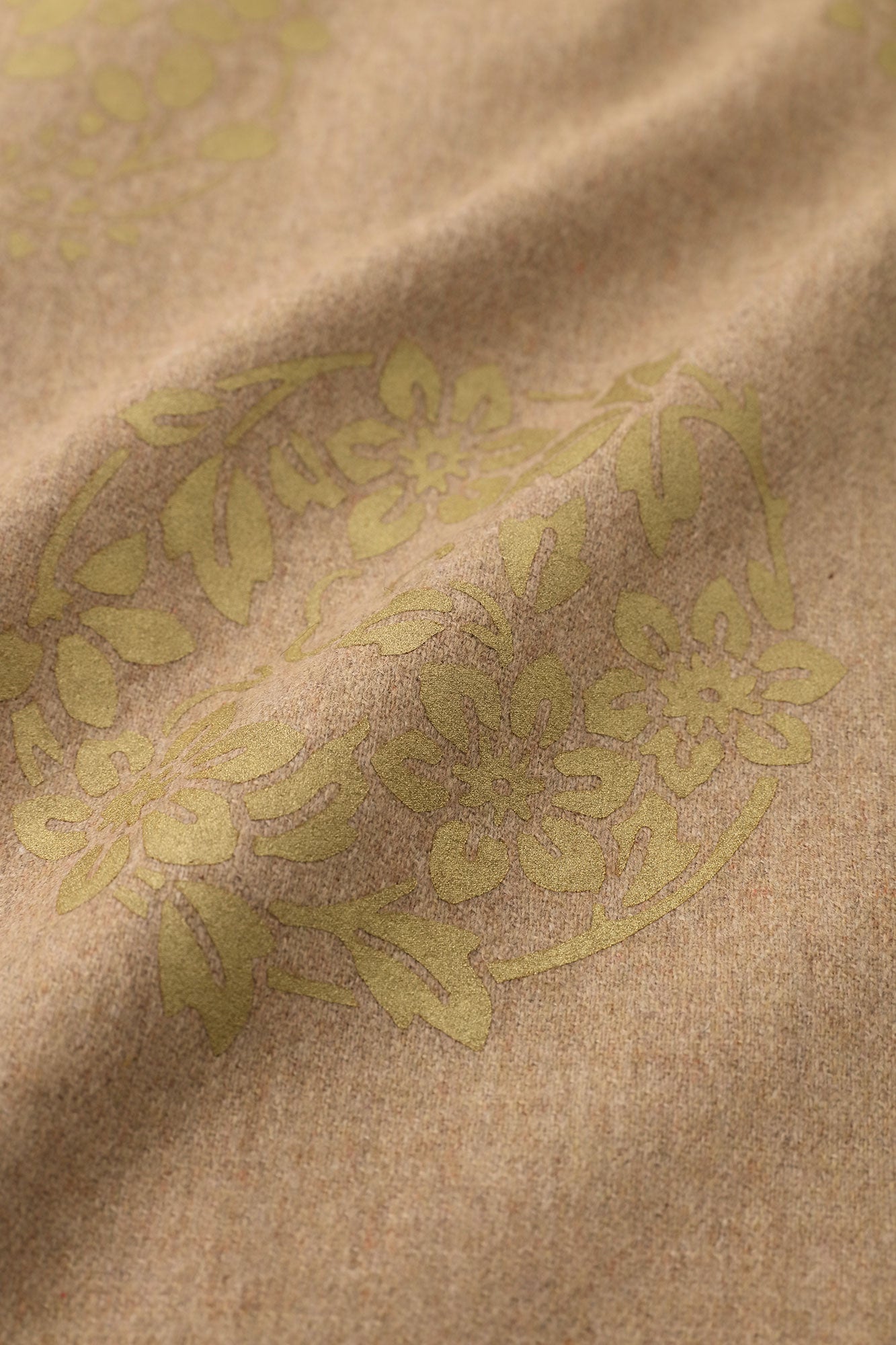 羊毛法蘭絨 和服型洋裝/花丸紋樣 散花 薄茶色