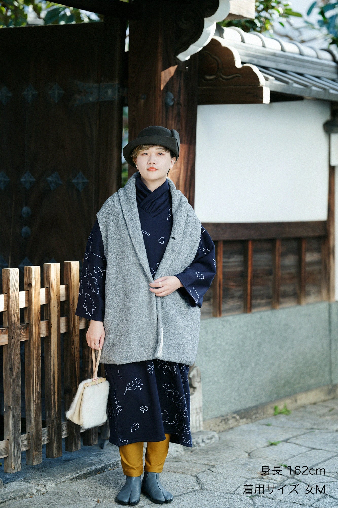 ヒートパフォーマ(R) 細形(ほそなり)えんゆう穿き/芥子色(からしいろ)