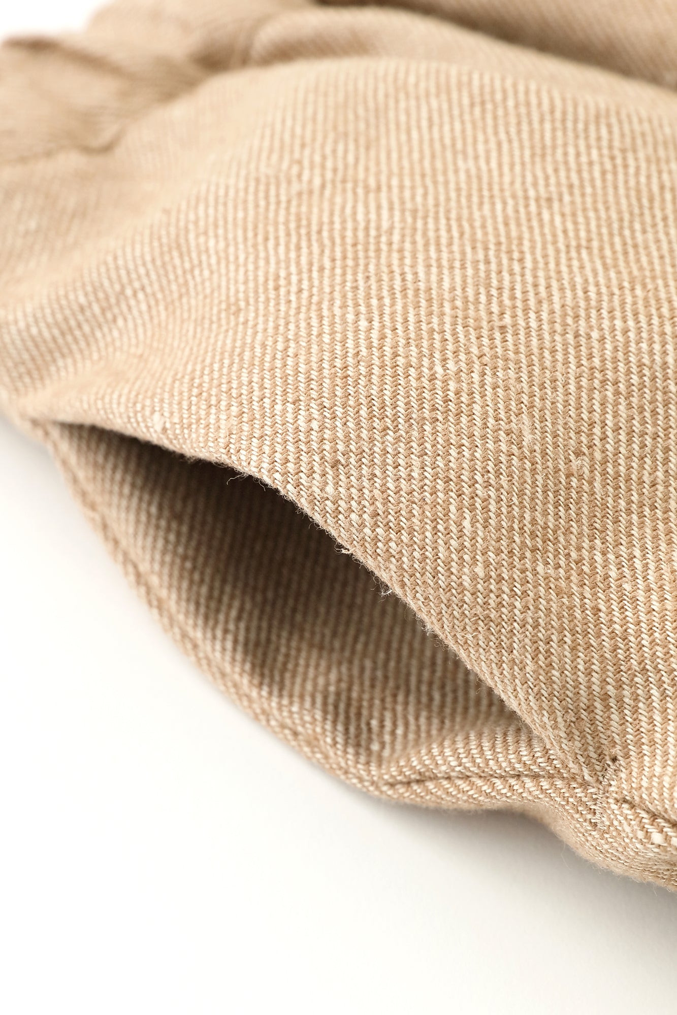 Linen, Silk and Wool Blend Nino Pleated Slim Monpe Pants / Reddish Brown Oak