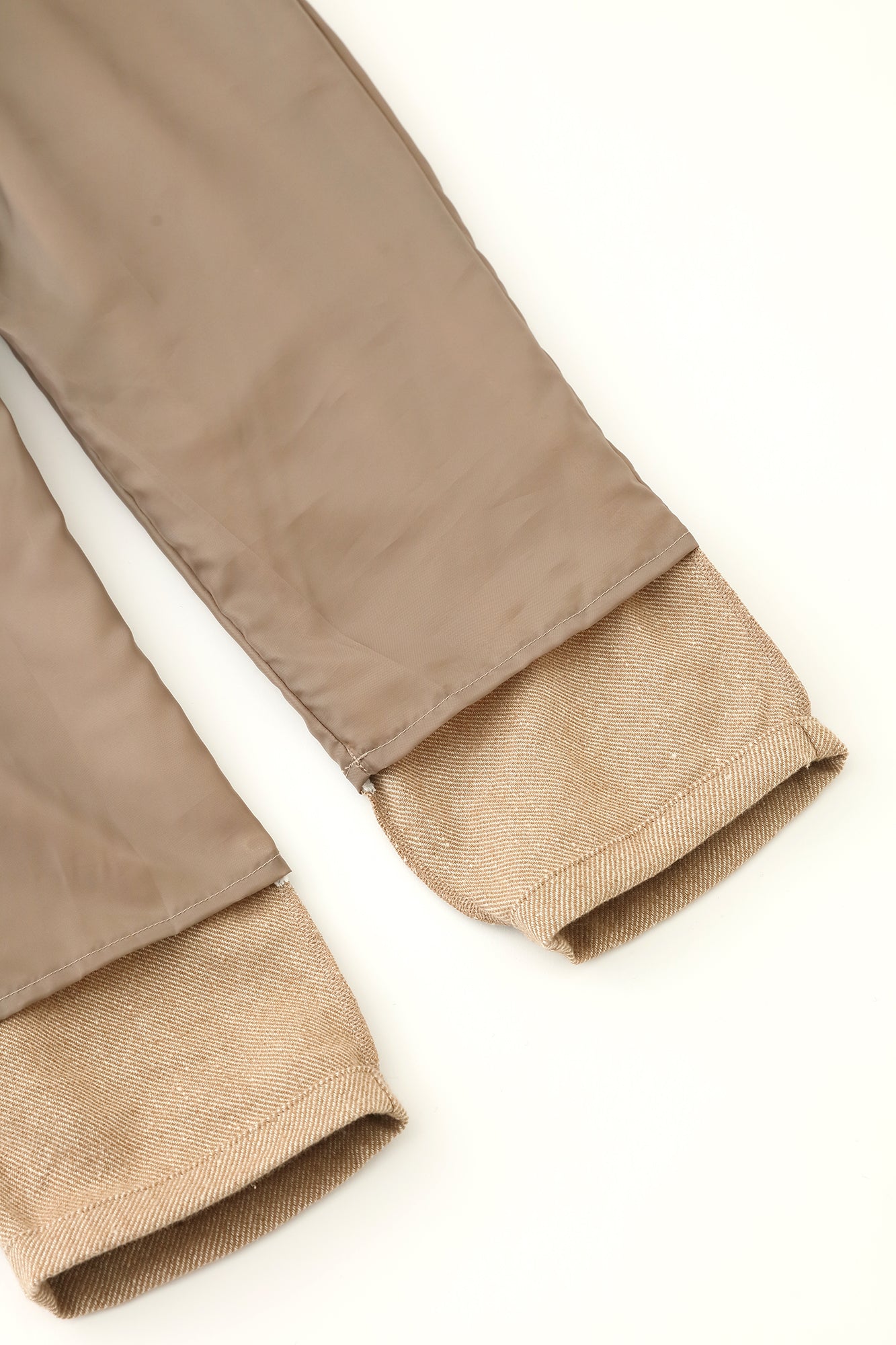 Linen, Silk and Wool Blend Nino Pleated Slim Monpe Pants / Reddish Brown Oak