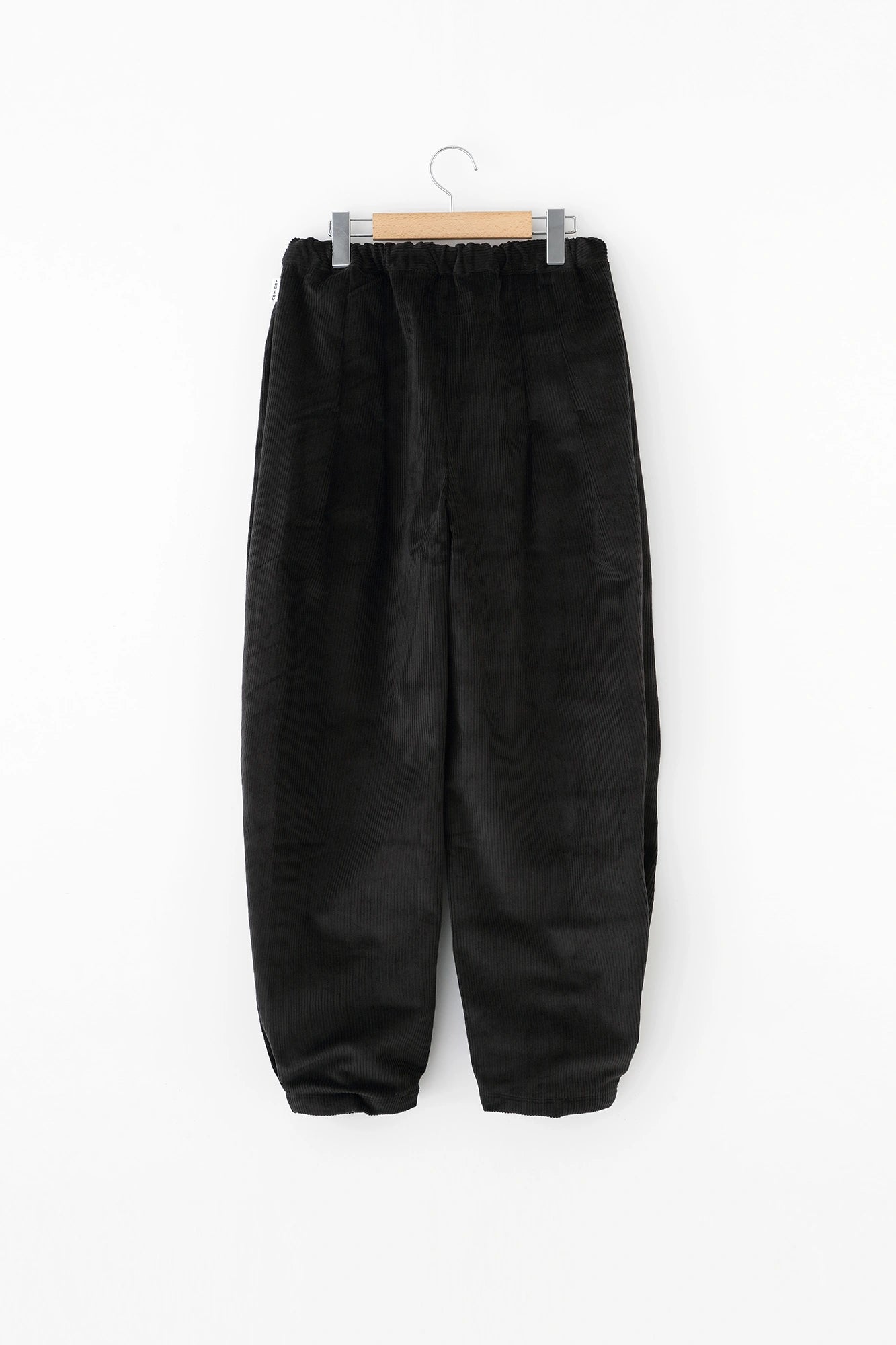 燈芯絨 畝 二褶 闊腿褲 蕾/黑色