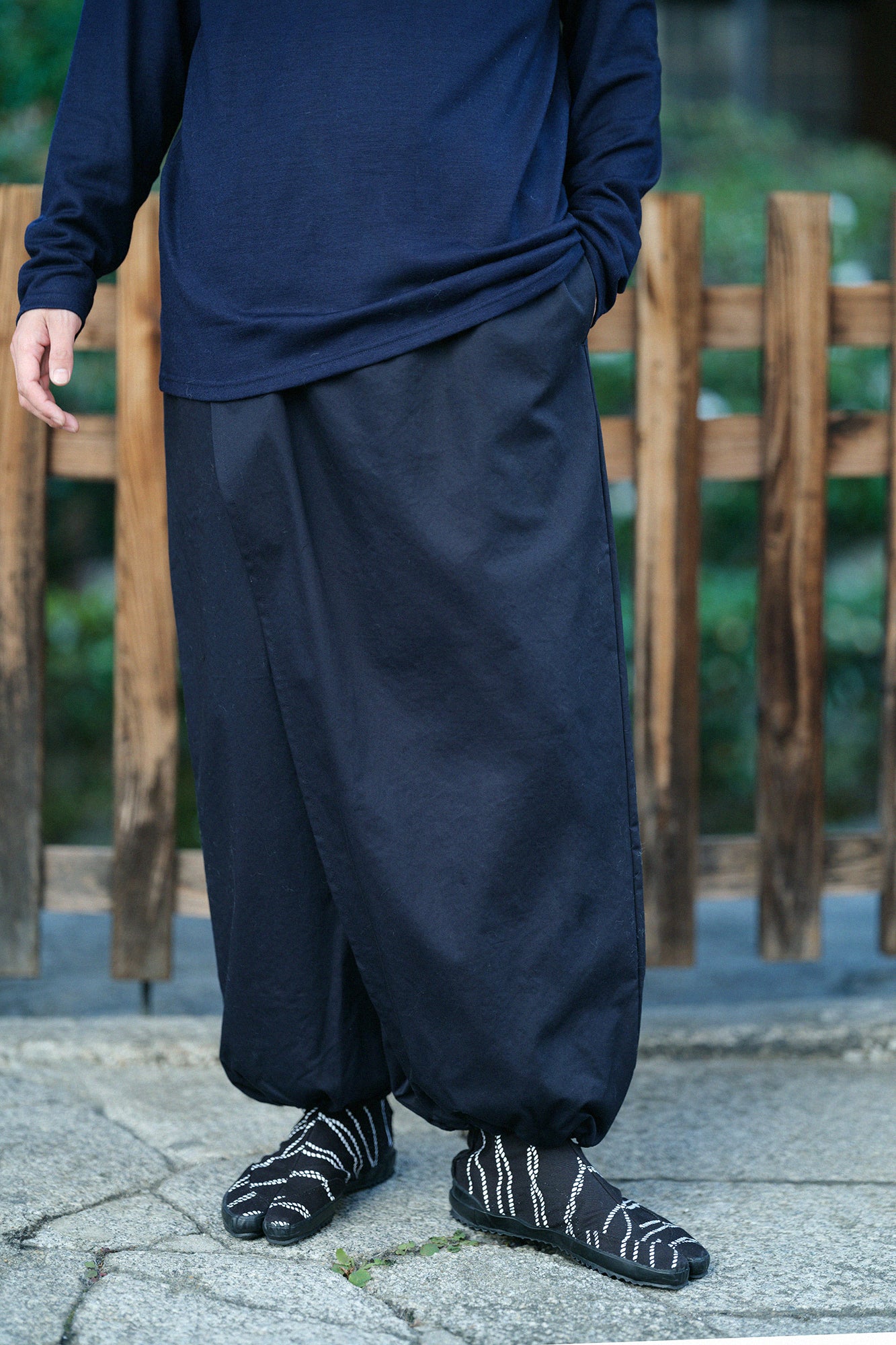 チノクロス 手柄寛衣下(たかみかんいした)/黒紺(くろこん)