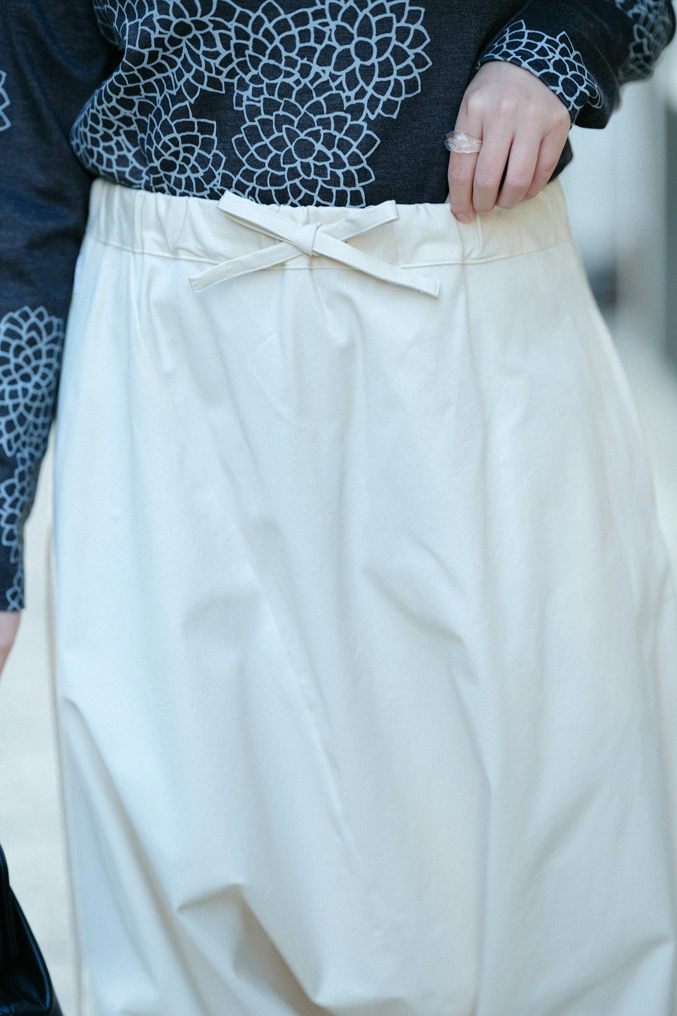 伸斜紋織富士(飛鼠褲)/鳥白色