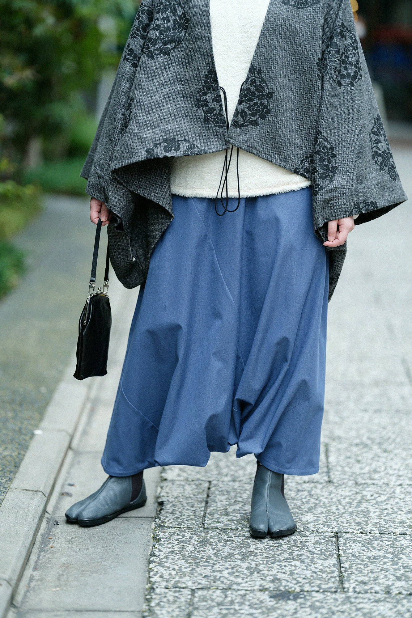 伸(しん) 綾織(あやおり) 富士(ふじ)/薄縹(うすはなだ)