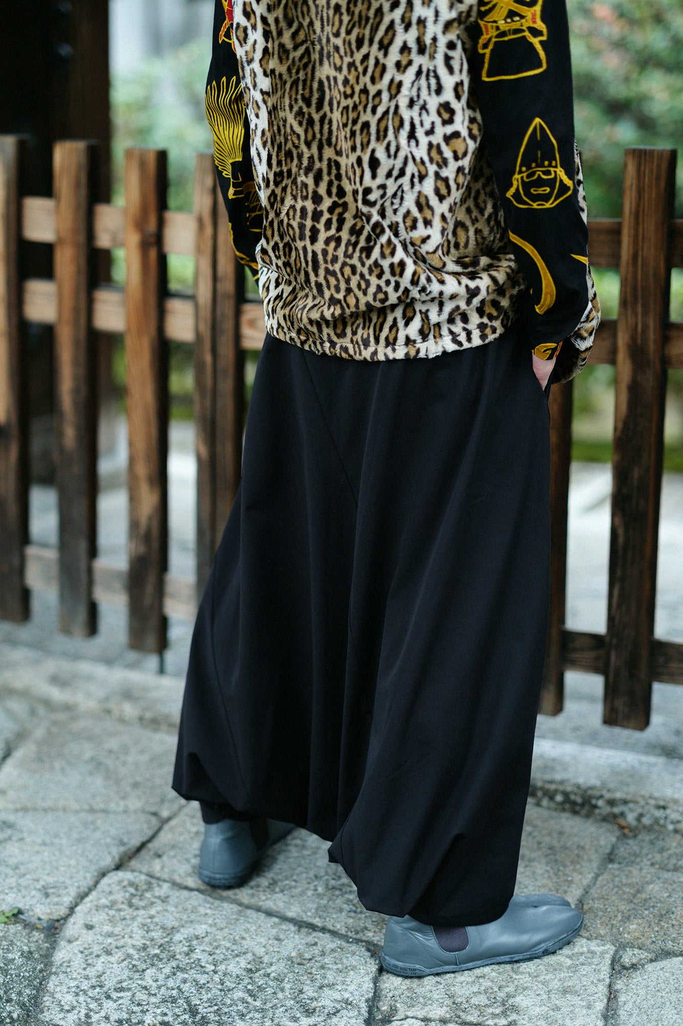 伸(しん) 綾織(あやおり) 富士(ふじ)/濡羽色(ぬればいろ)