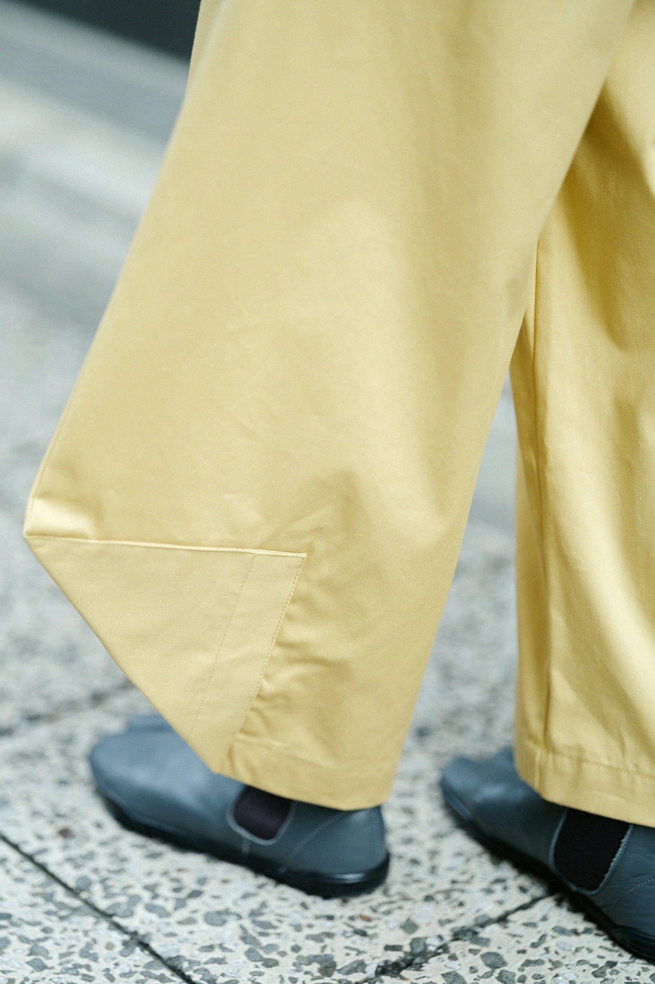 Chino Tissu Large Monpe Odayaka/Jaune Pâle
