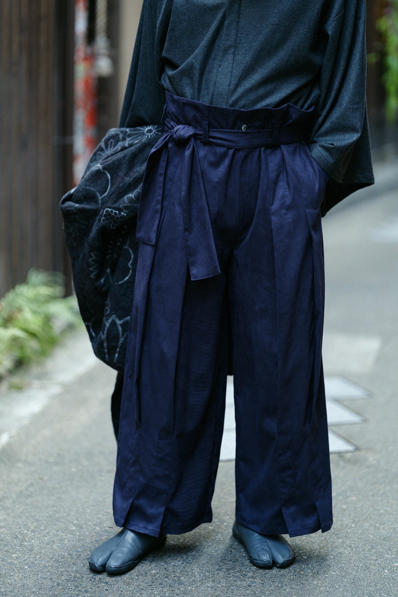 Twill Weave(Ayaori)Hakama形(Hakamanari)/Shishiro(Shishiro)