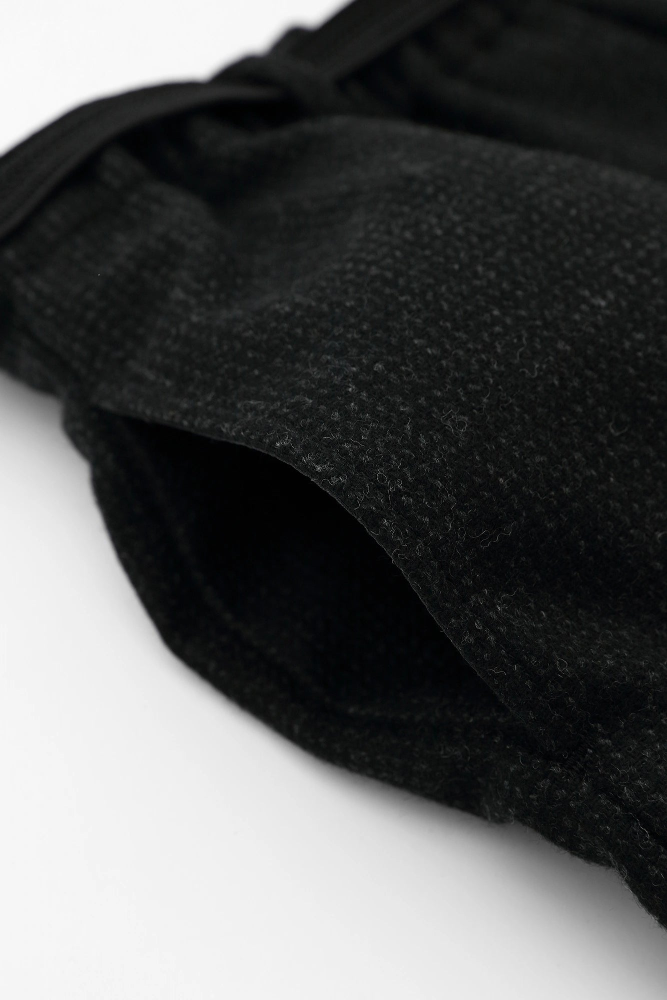 尾州杉綾織 雪袴/濃墨(こずみ)