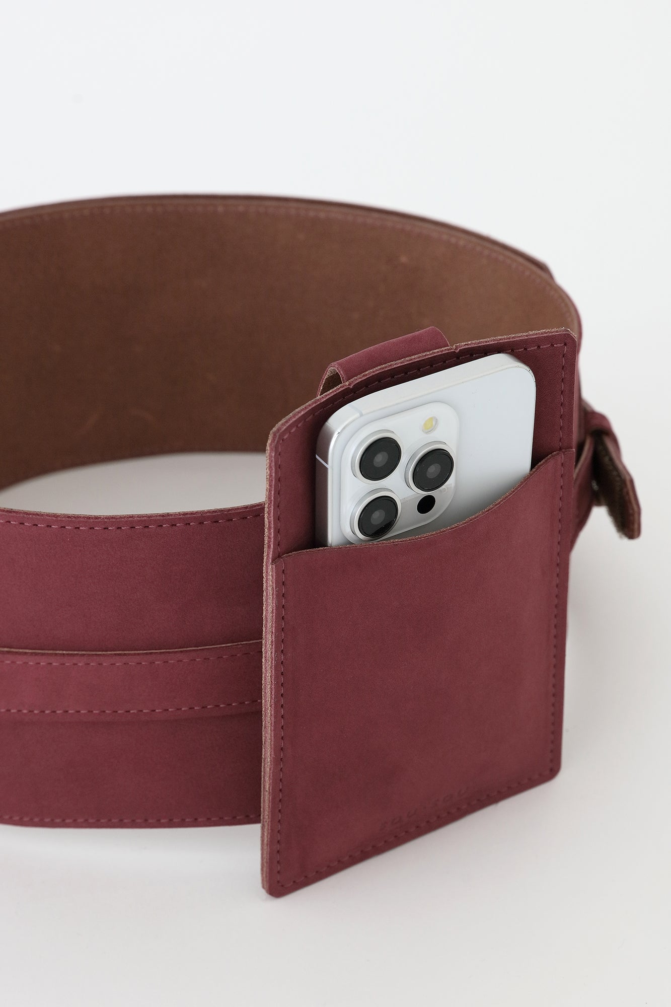 ヌバック 革帯 (かくたい)/臙脂色(えんじいろ)