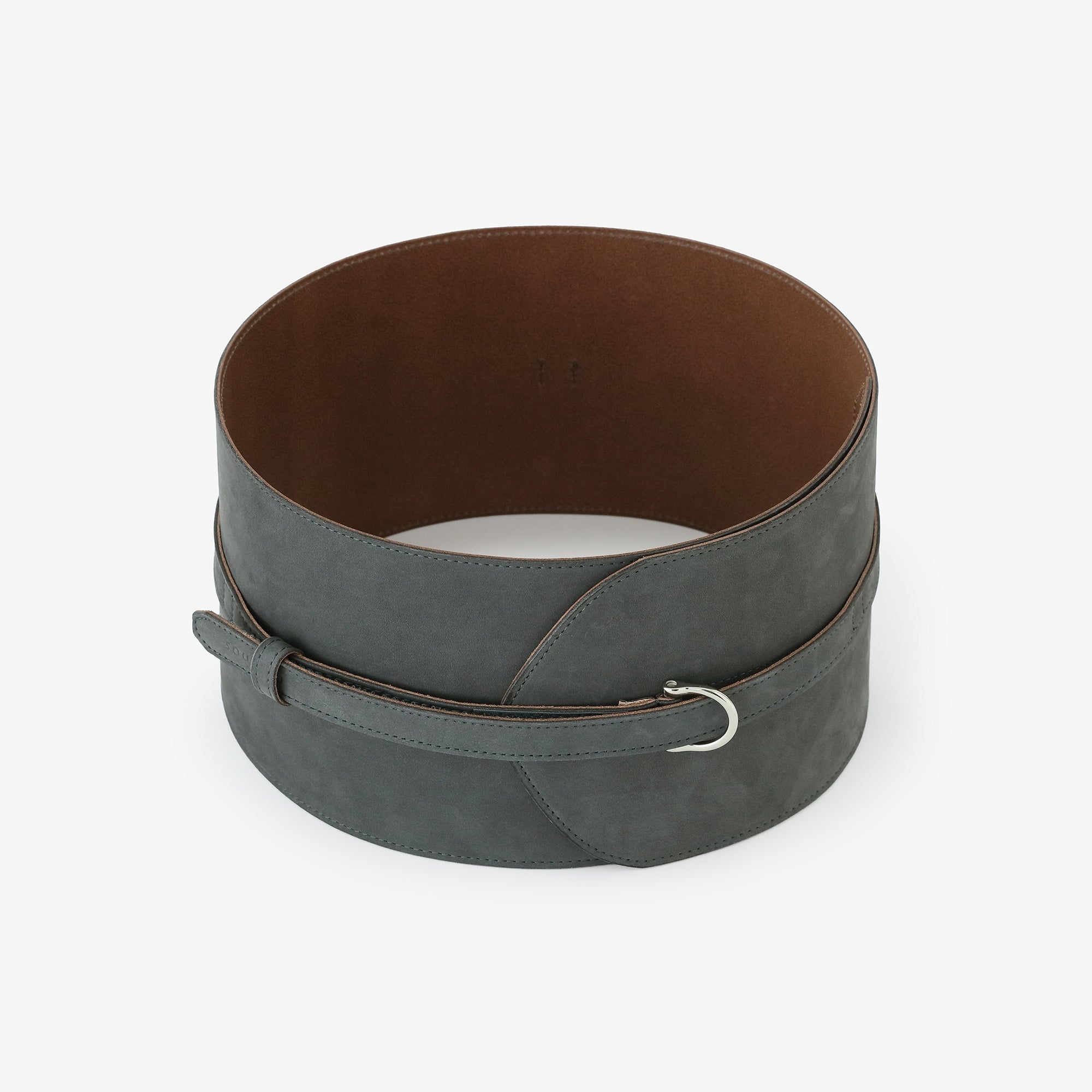 ヌバック 革帯(かくたい) おみな 長尺(ちょうじゃく)/鉛色(なまりいろ)