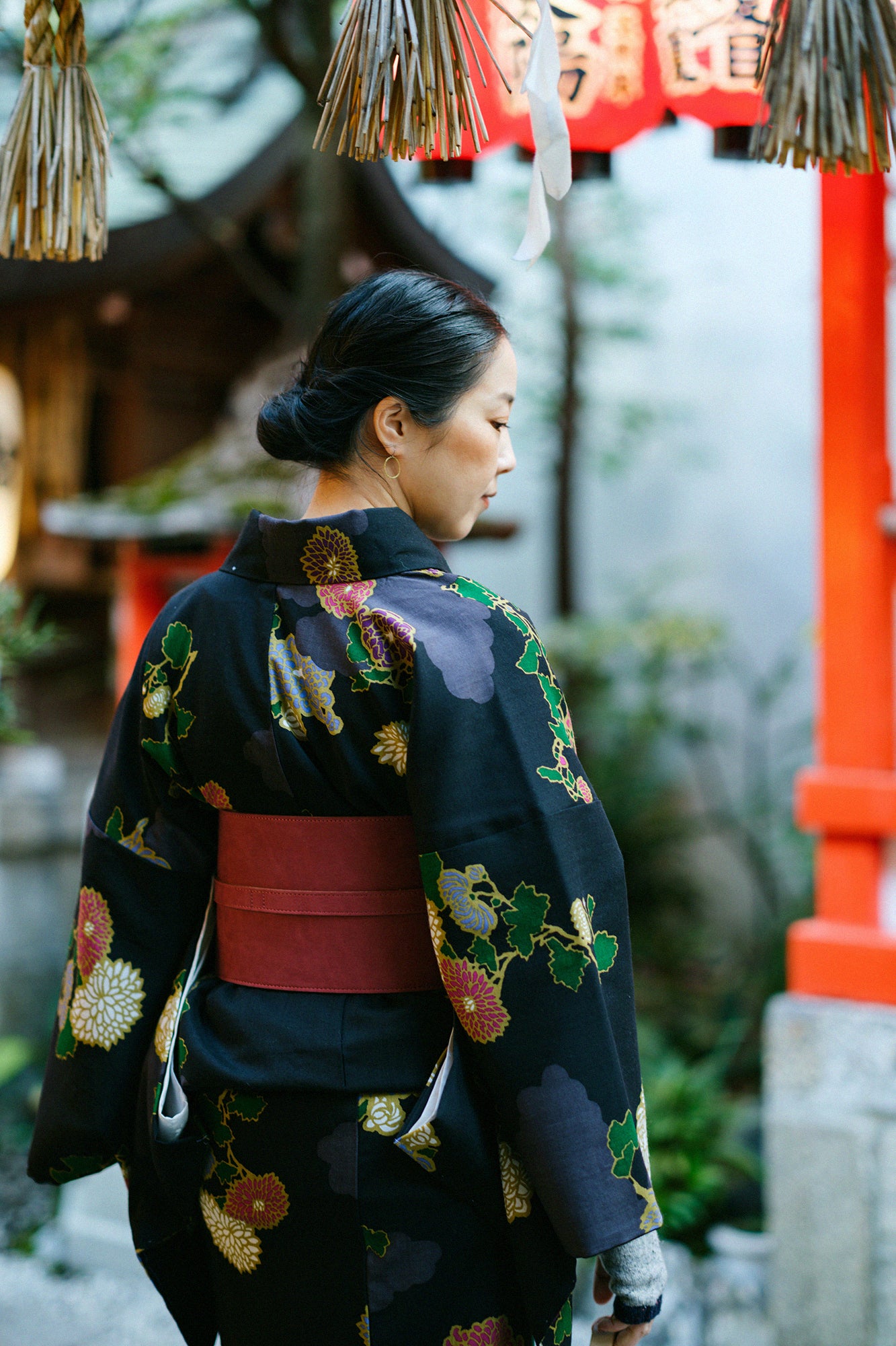 【Tailoring Included】Muslin Wool Kimono (Fully Lined) / Kumodori with Chrysanthemum【Approx. 7 weeks for delivery】