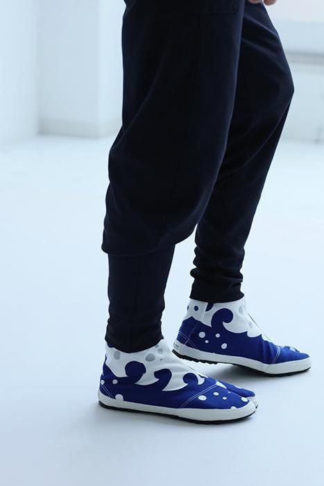 Split Toe Tabi Shoes / Waves 2