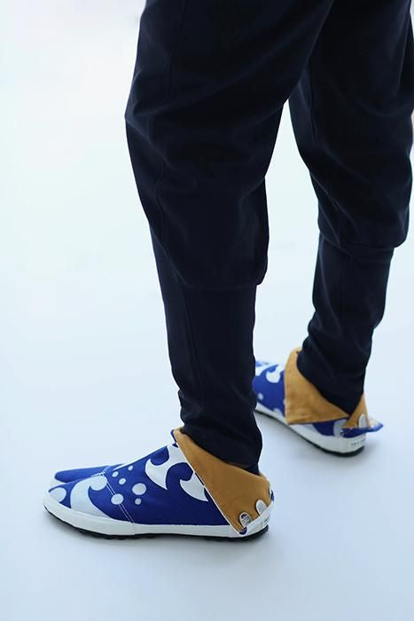 Split Toe Tabi Shoes / Waves 2