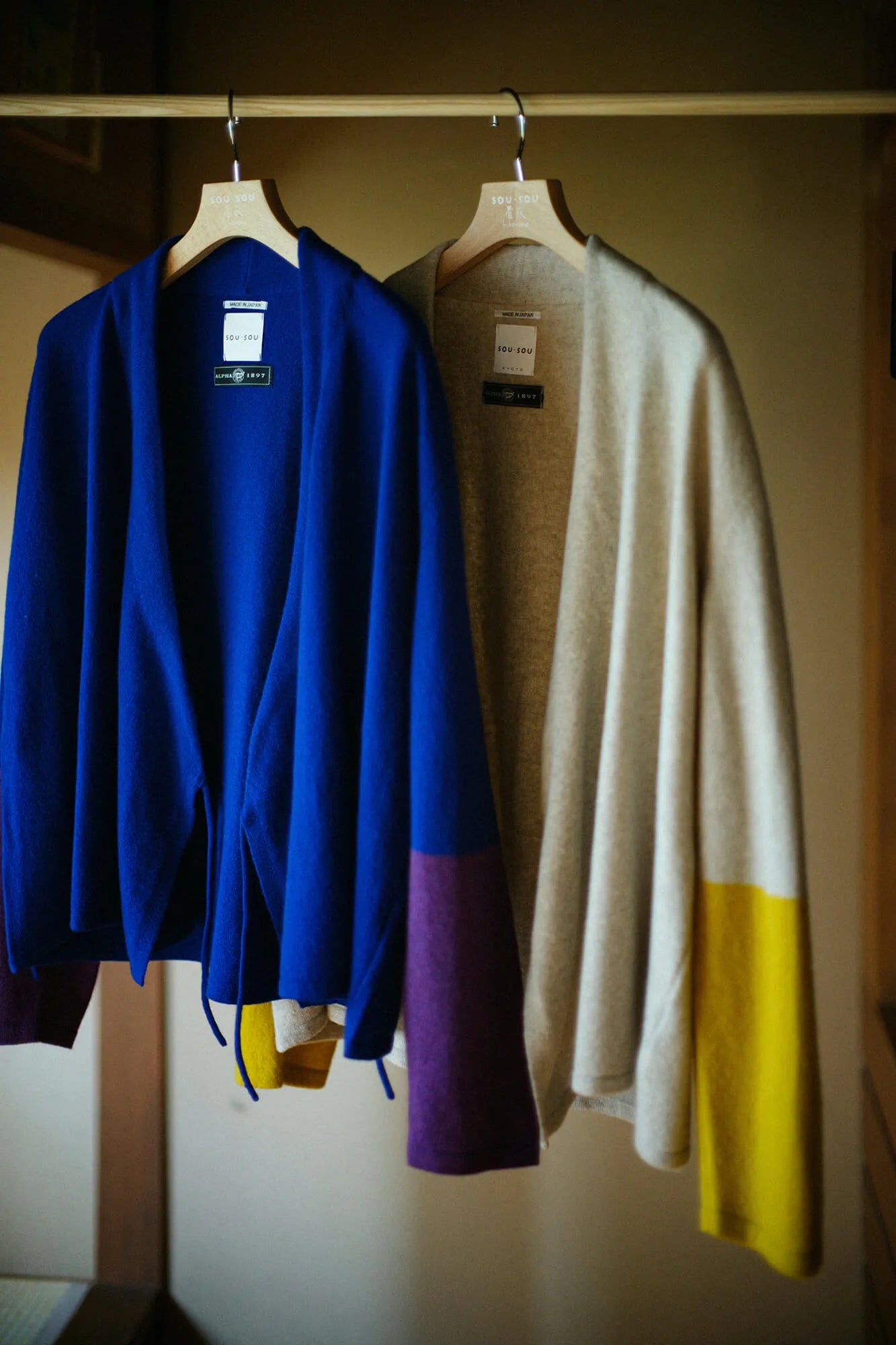 SOU・SOU×ALPHA 羊絨雙色袖和裝針織衫/亞麻衣身