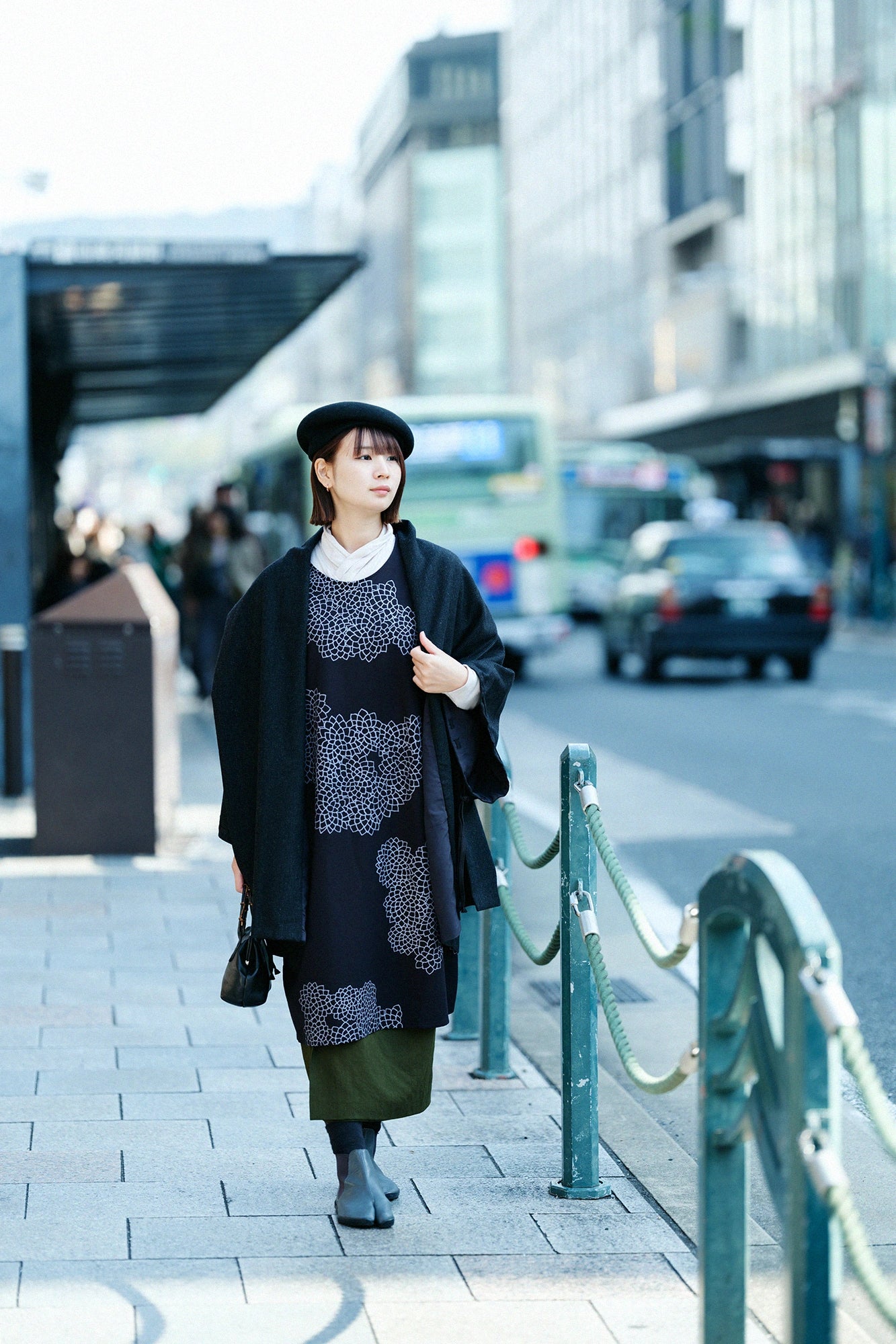 Interlock Knitting Rectangular Dress Shoulder Line/Chrysanthemum in Clouds and Blank Black Blue
