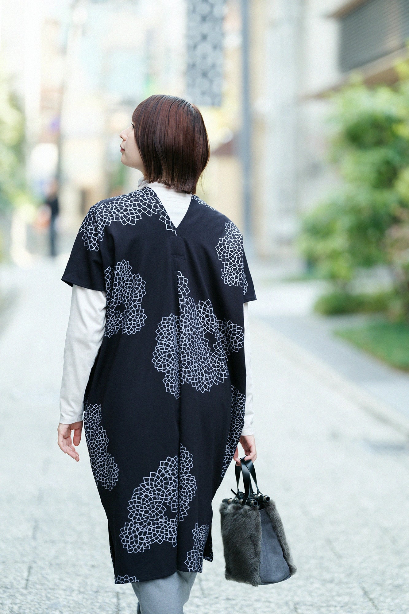 雙面編 長方形洋裝 拼接/雲間菊 黑藍色